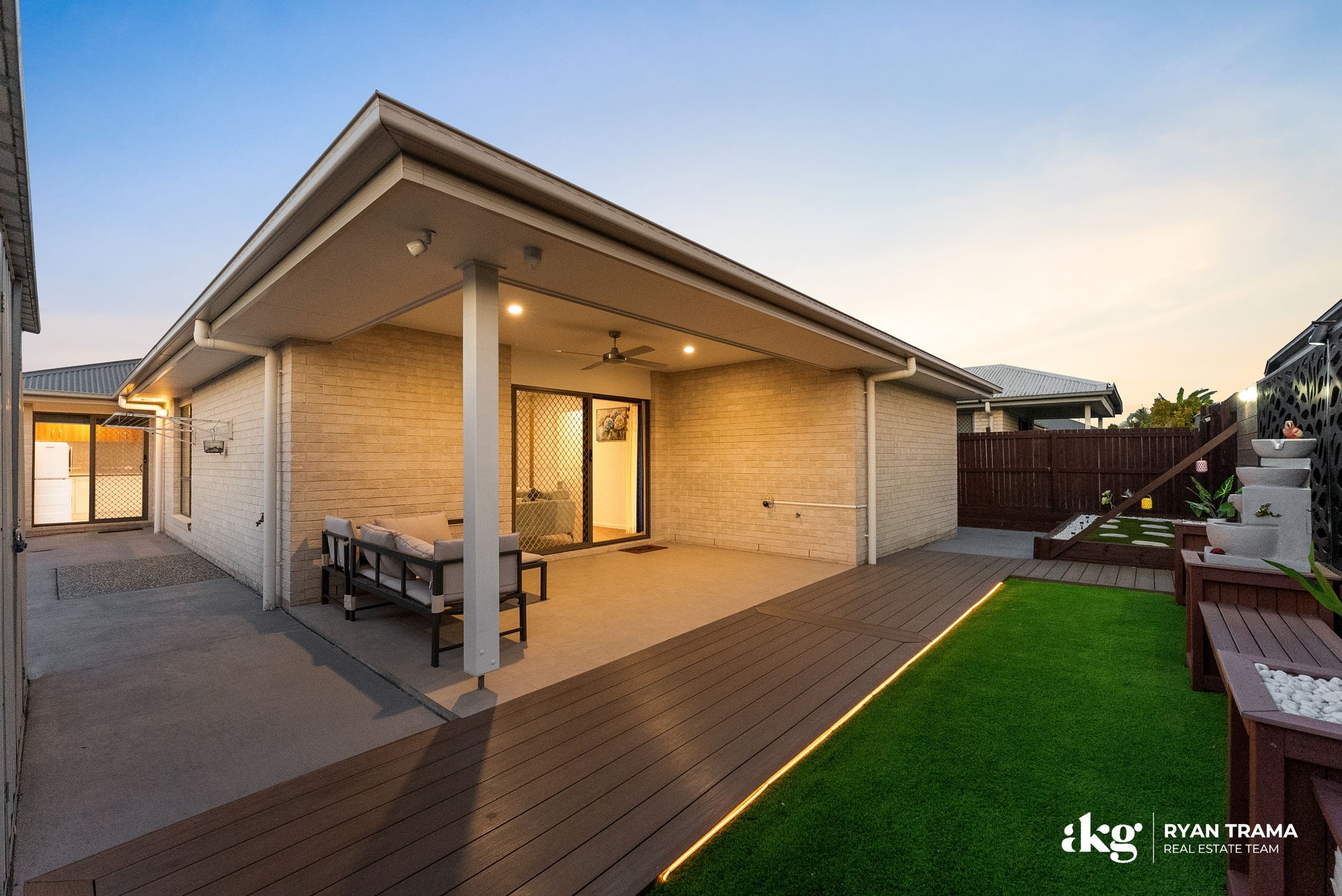 48 Mount Huntley Street, Park Ridge, QLD 4125