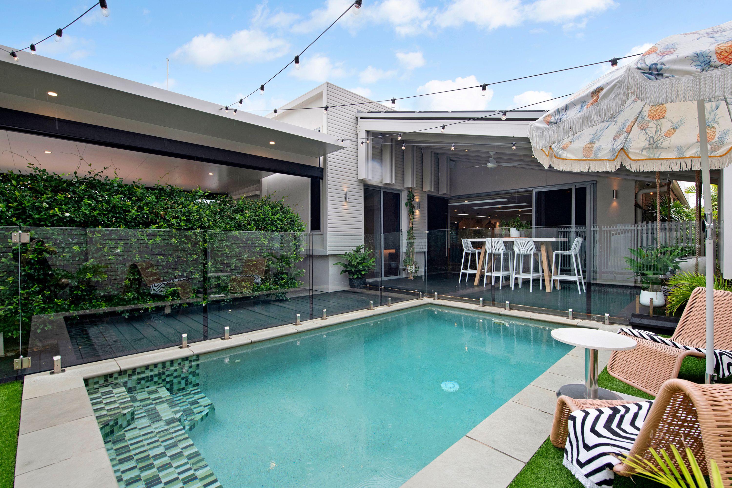 106 Seagull Avenue, Mermaid Beach QLD 4218