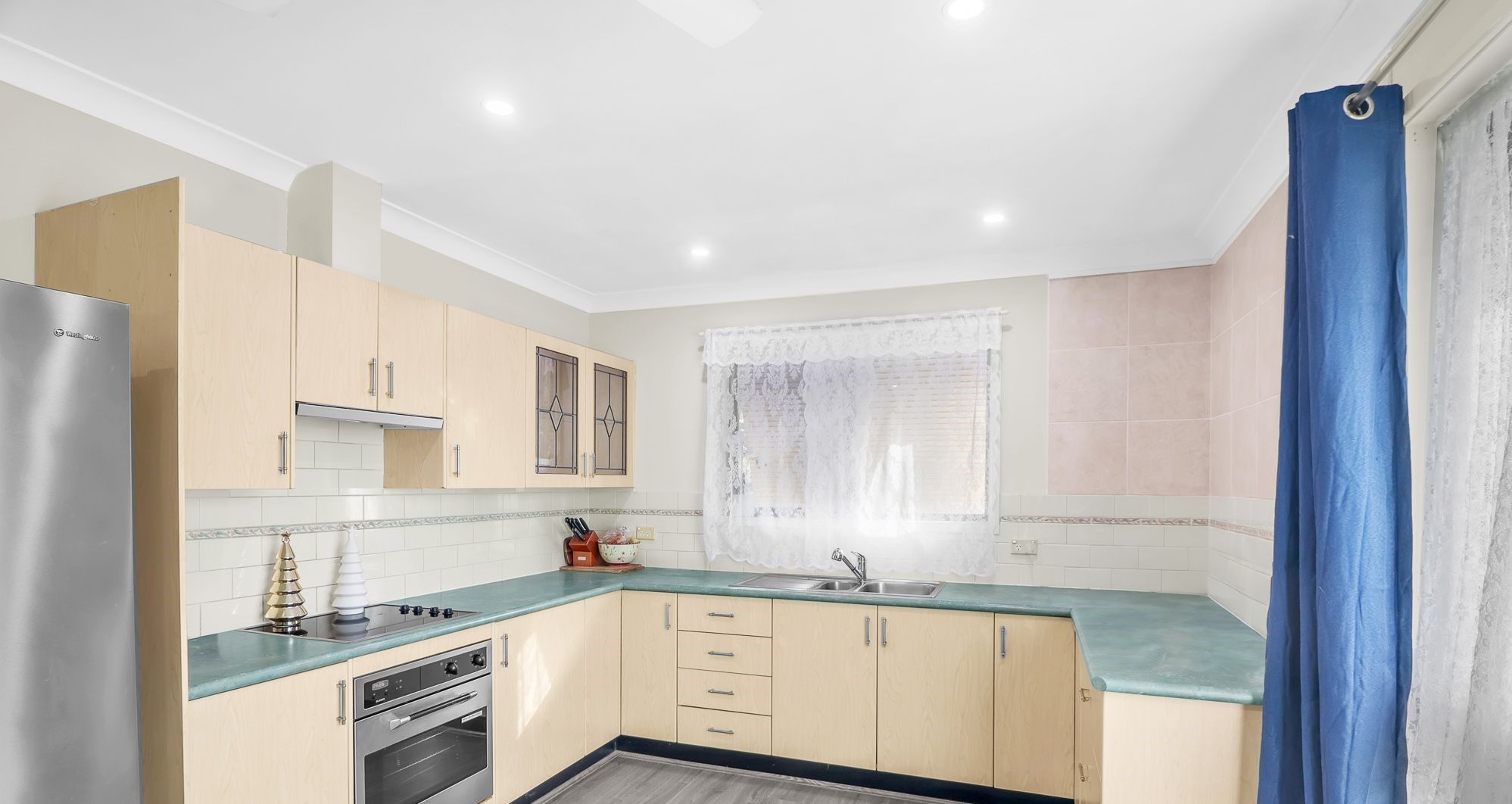 18 Wembley Avenue, Cambridge Park, NSW 2747