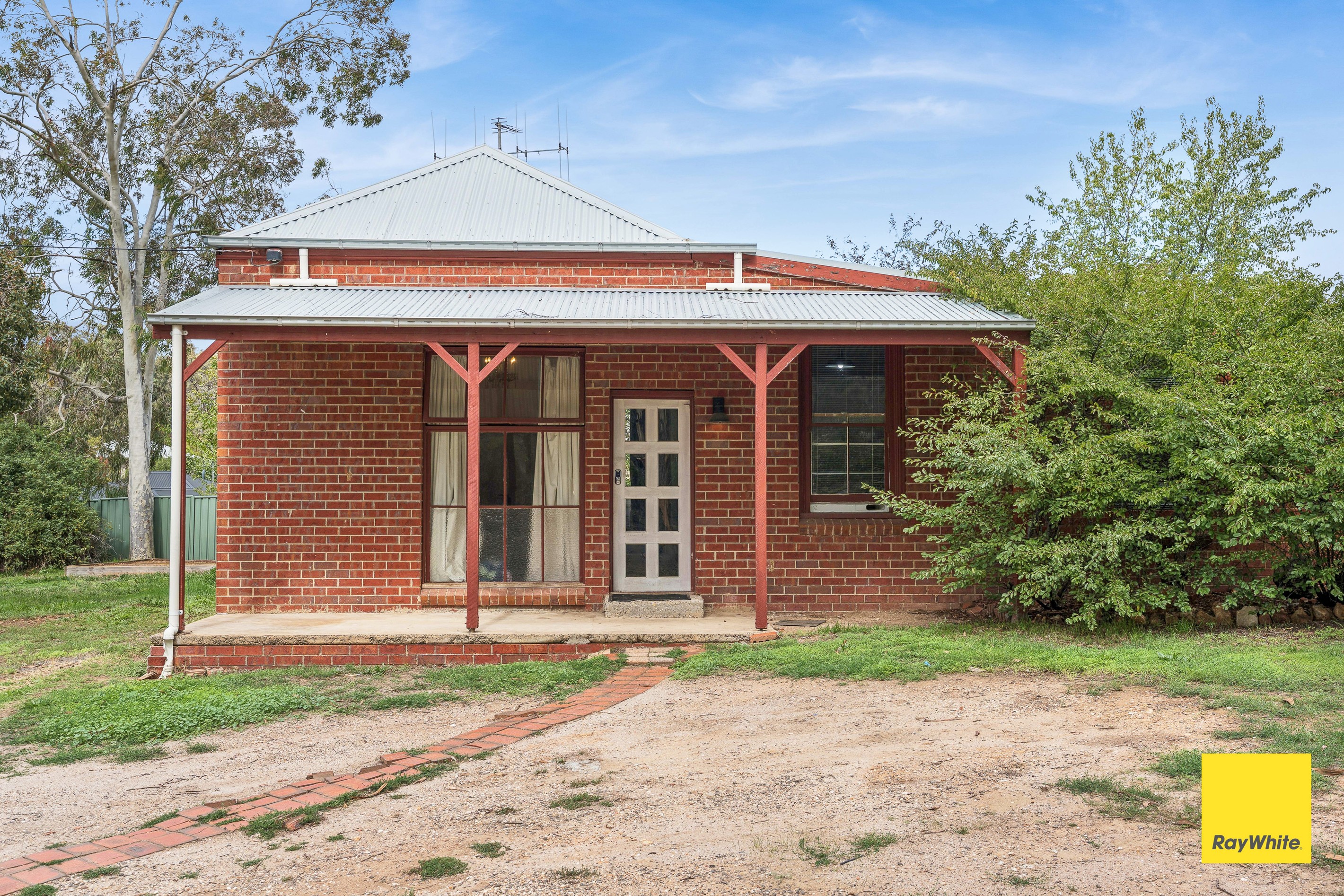35 Greenwood Drive, Kennington, VIC 3550