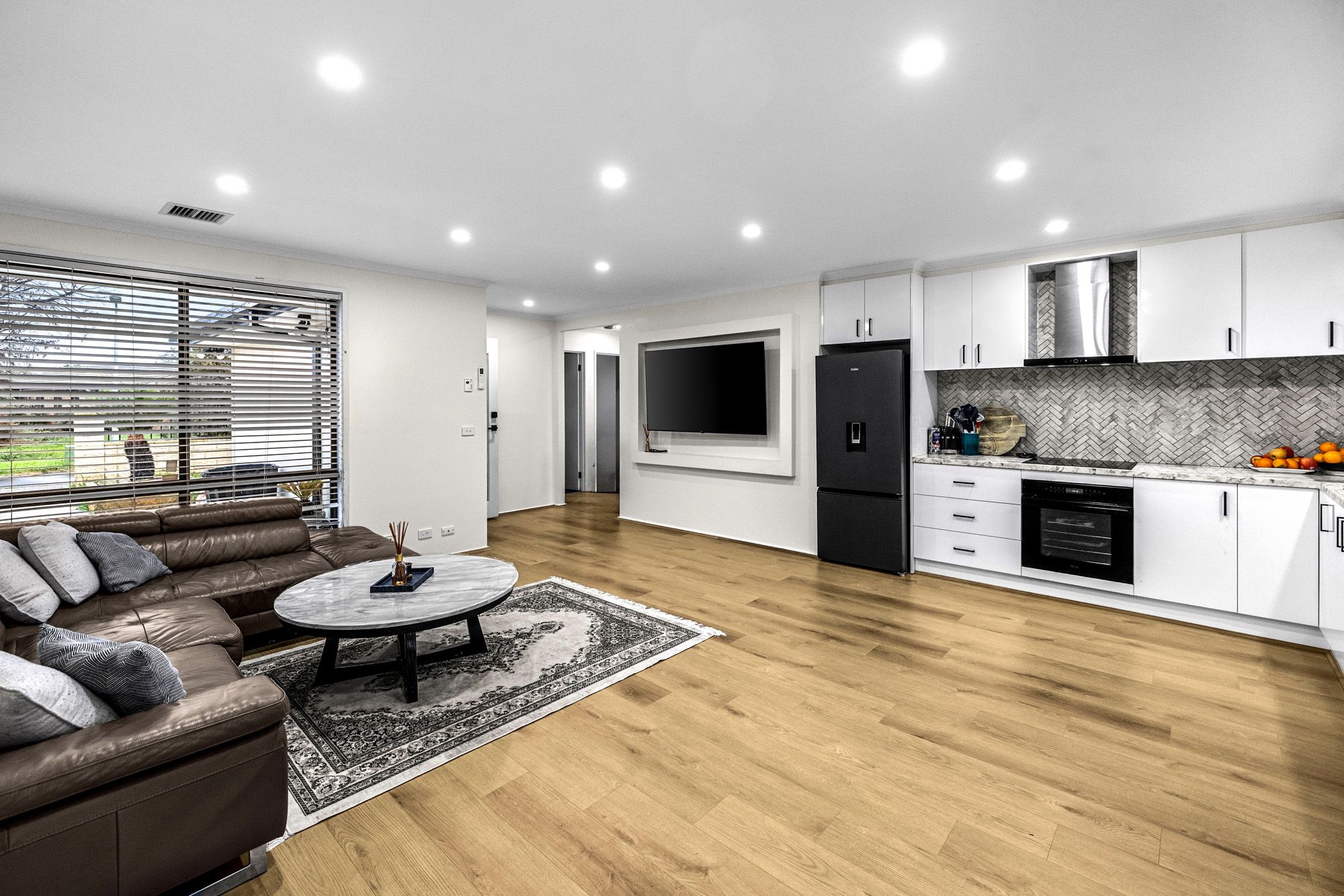 4 Pleone Court — photo 5 of 12