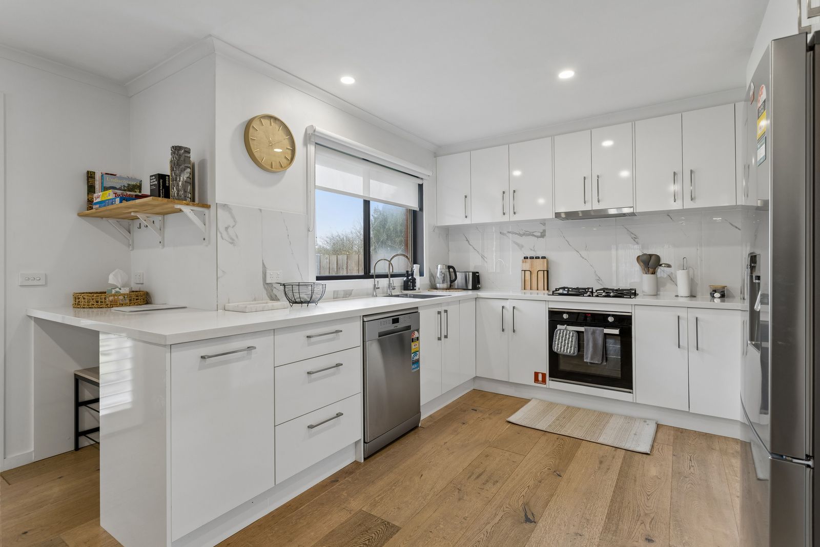 14 Walpole Avenue, Rosebud, VIC 3939