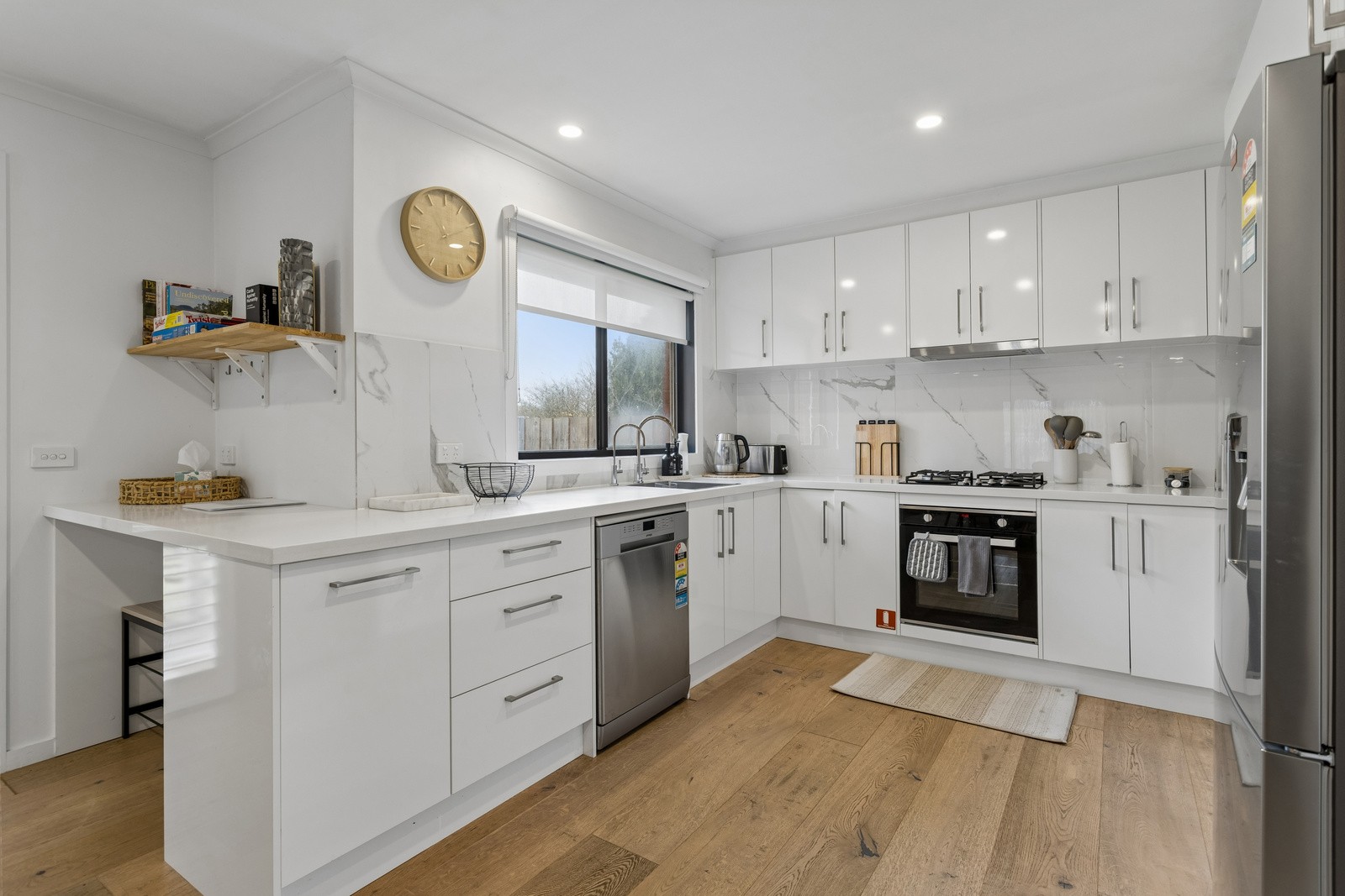 14 Walpole Avenue, Rosebud, VIC 3939