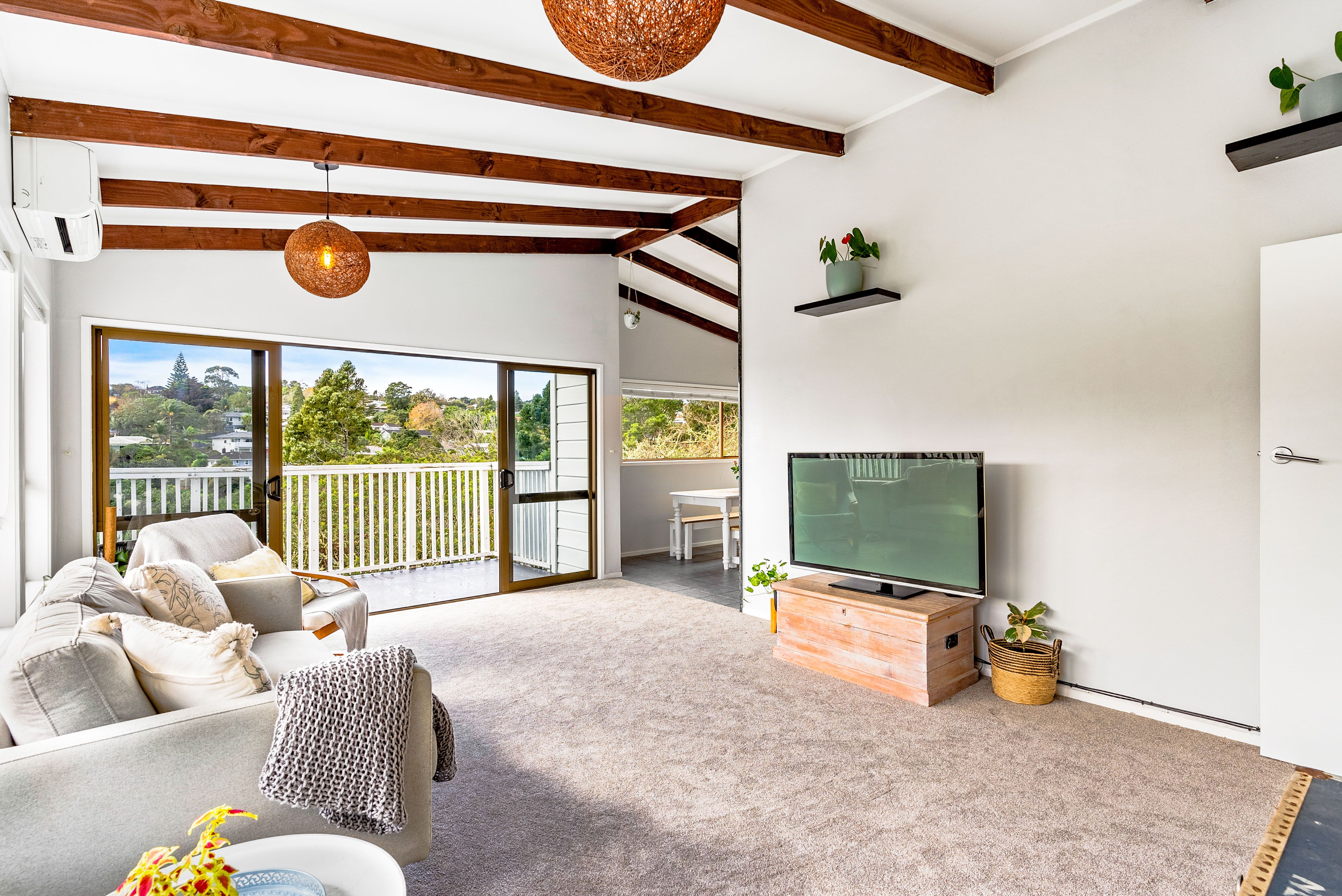 115 Kia Ora Road, Beach Haven, North Shore City