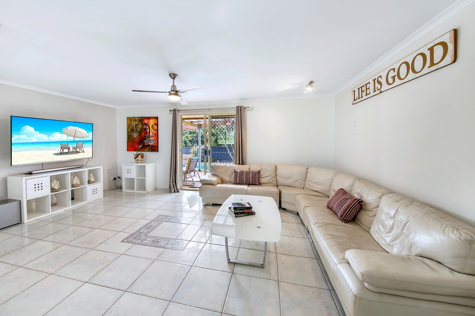 1 Yakola Parade, Alexandra Headland, QLD 4572