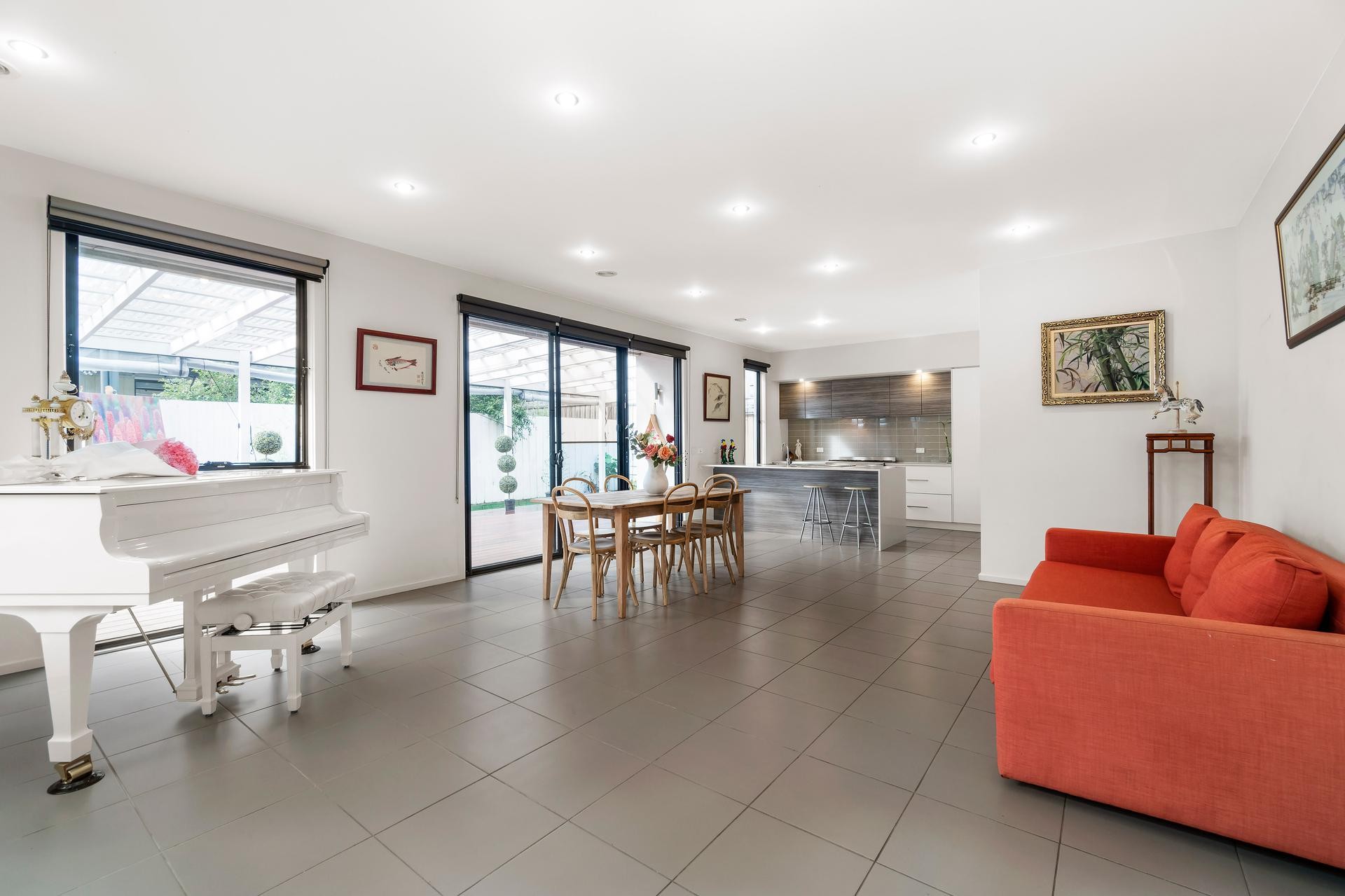 2 Muyan Circuit, Burwood, VIC 3125