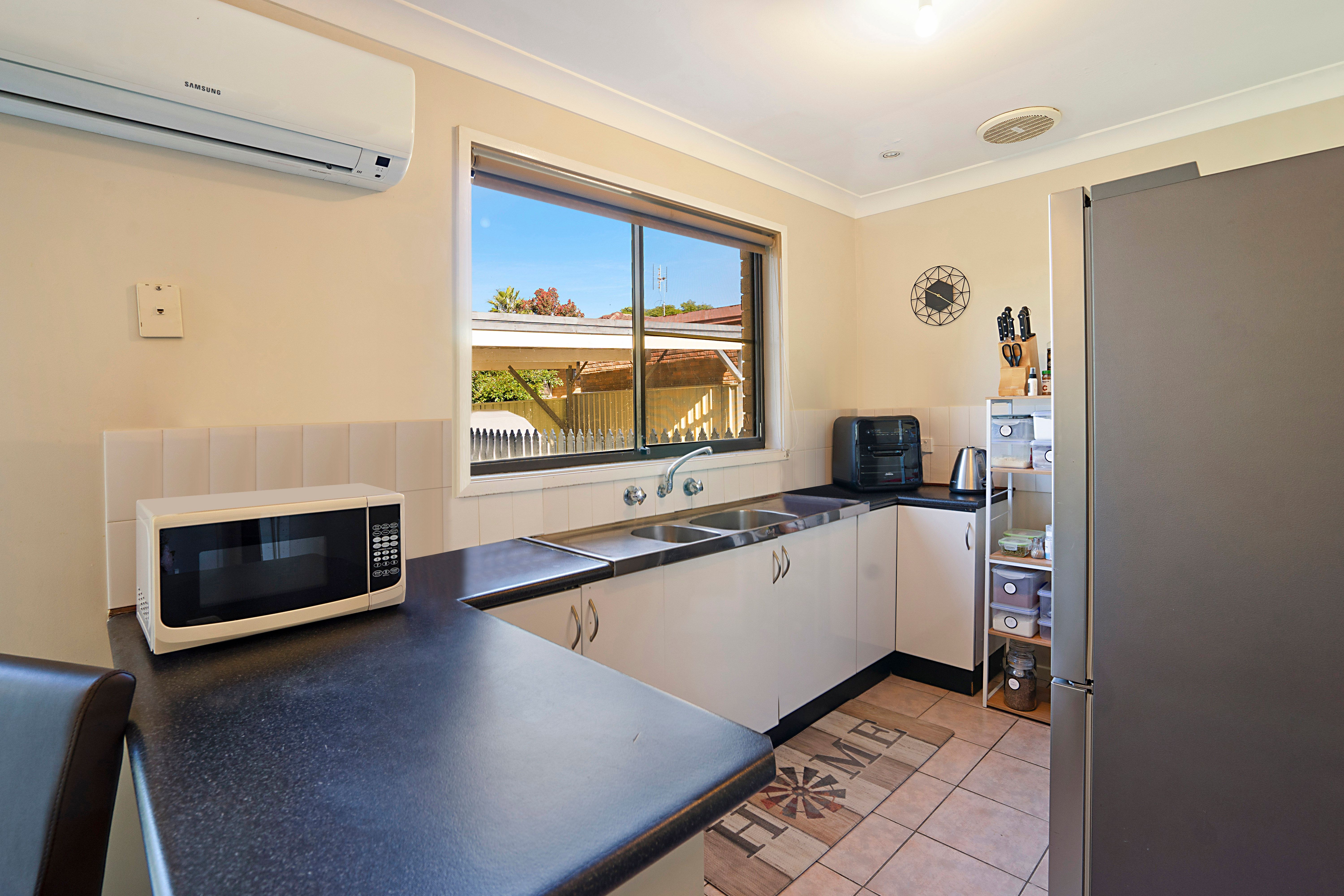 2/3 Lobelia Close, Metford, NSW 2323