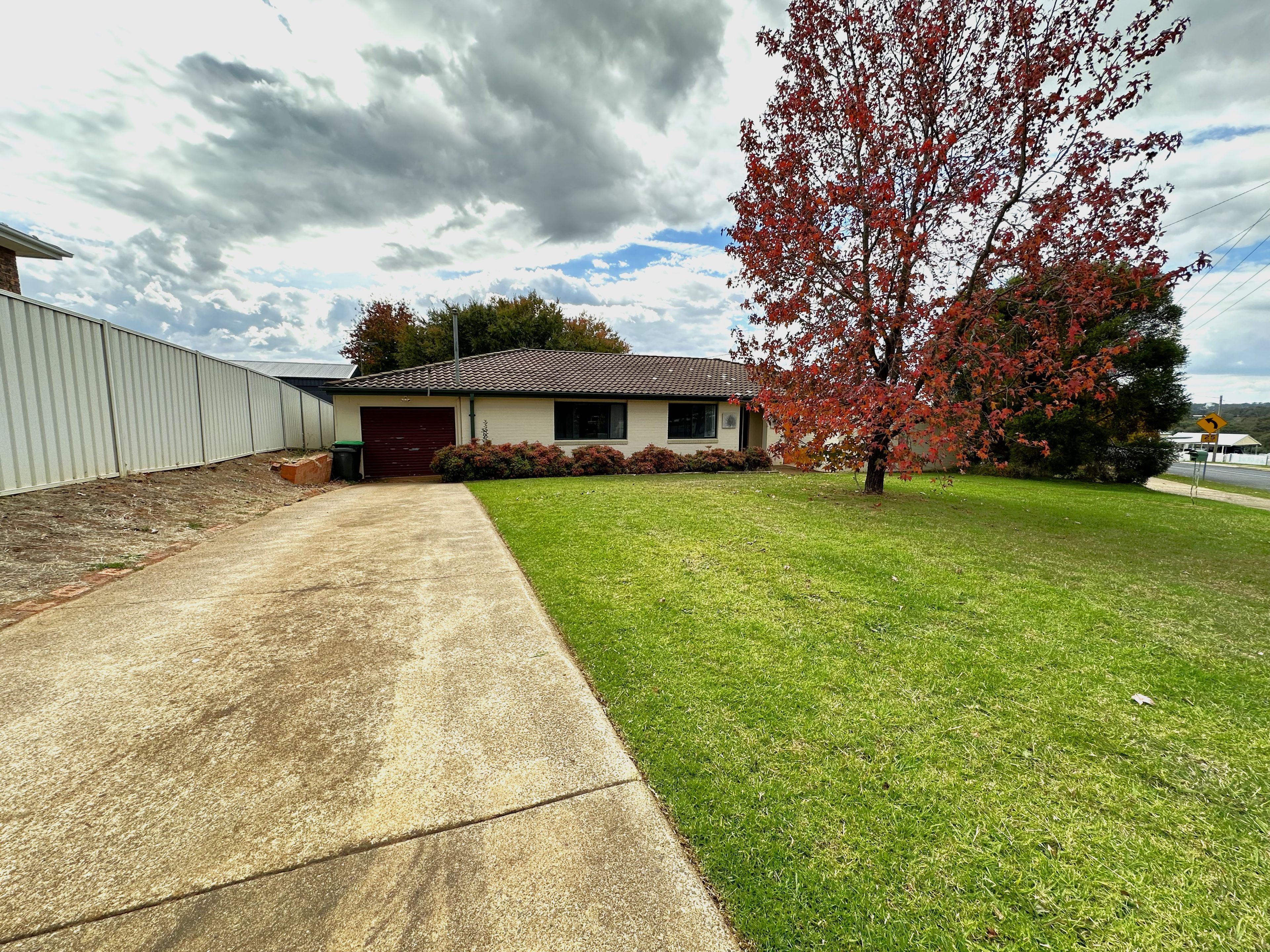 111 Wombat Street, Young, NSW 2594