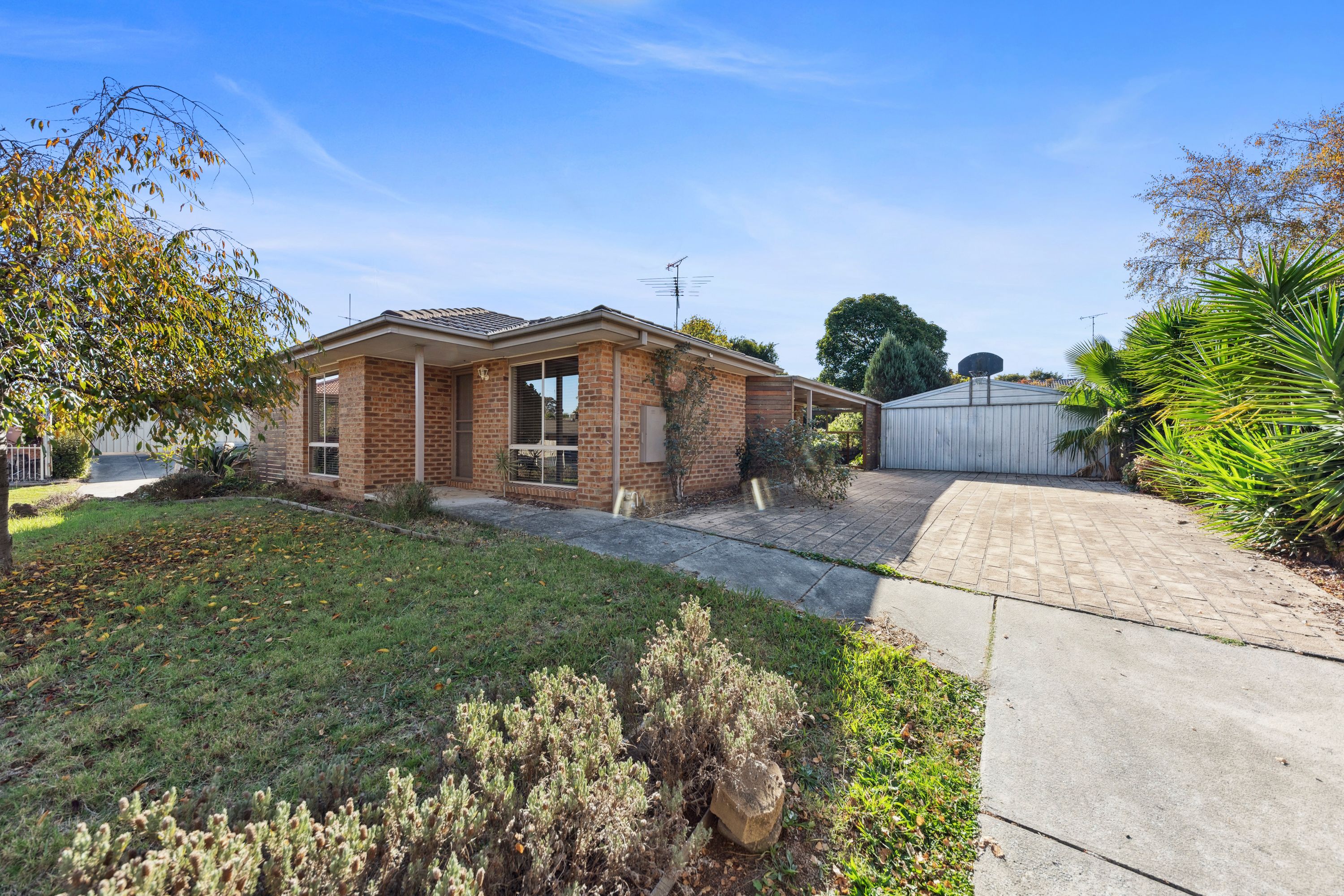 8 Kara Court, Pakenham, VIC 3810