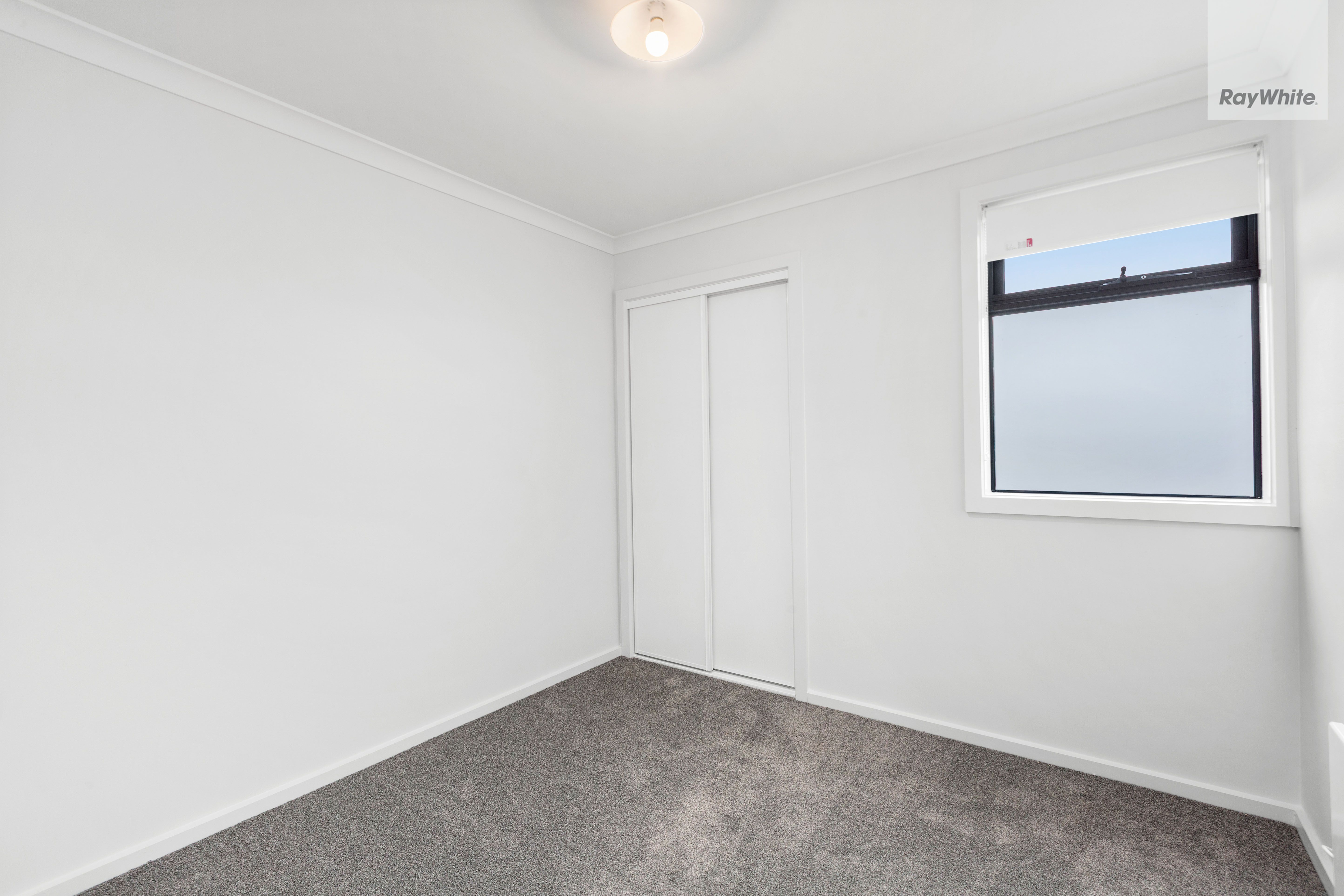 93 Garrong Avenue — photo 9 of 12