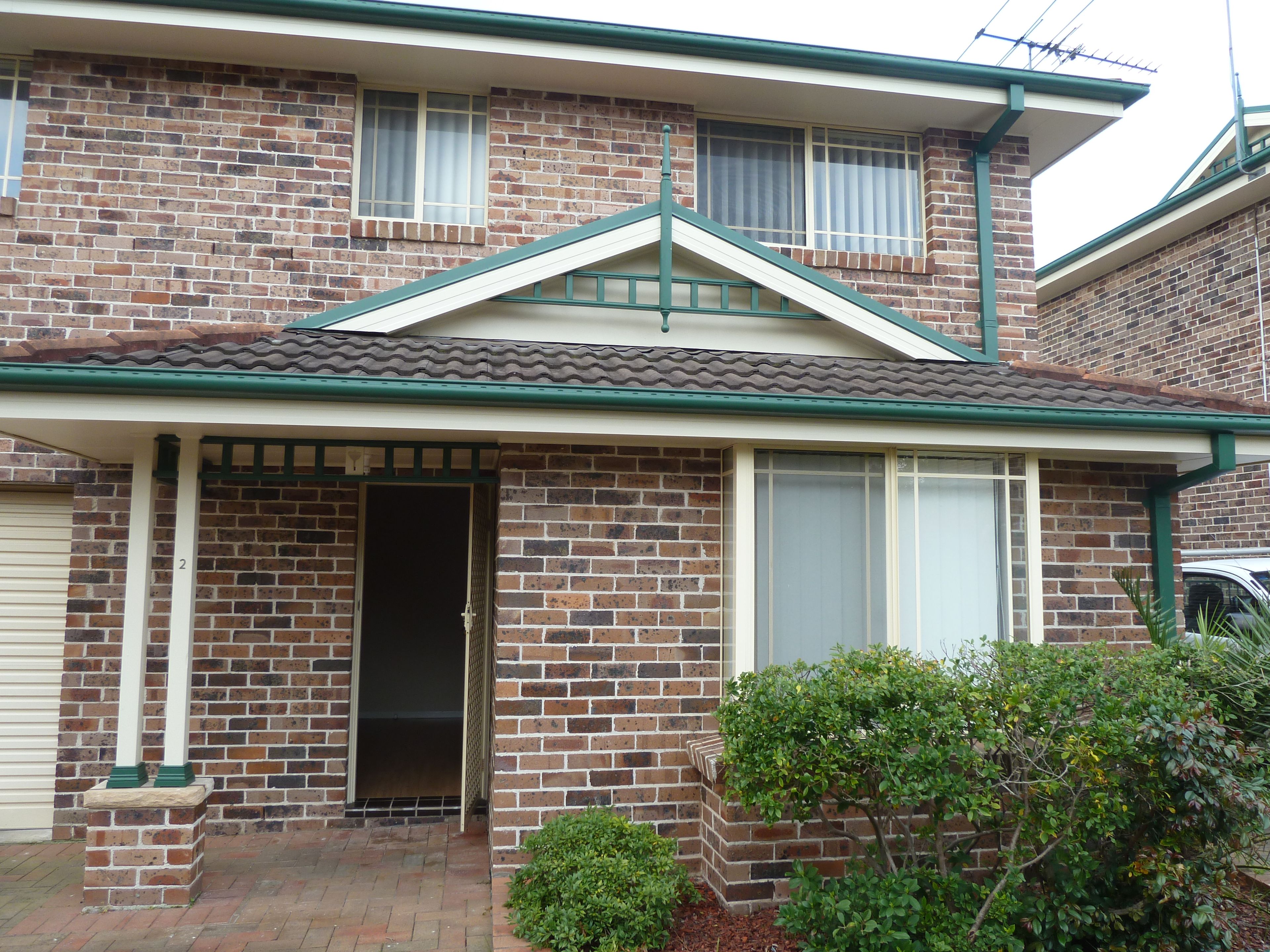 2/34 Luttrell Street, Glenmore Park, NSW 2745