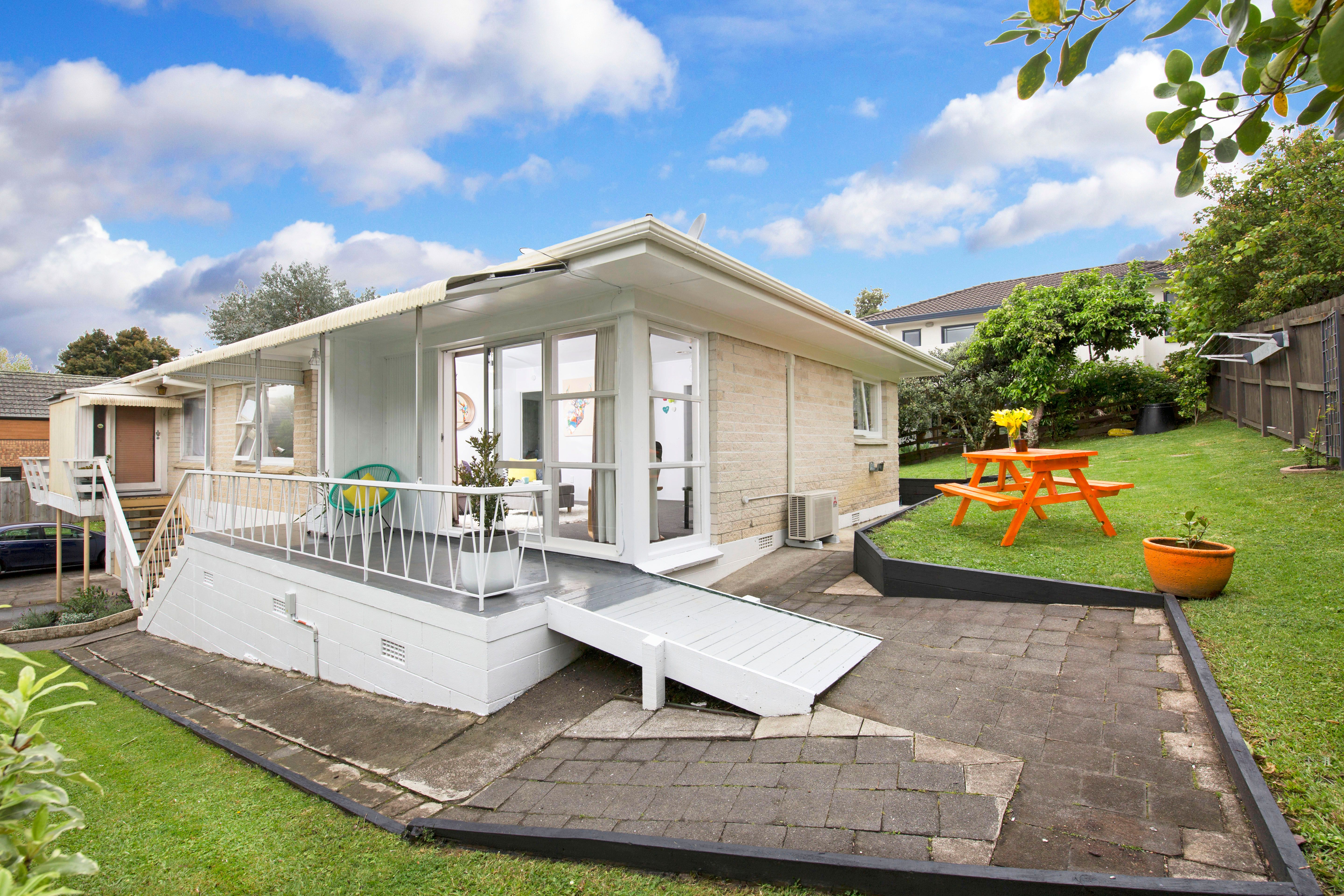2/44 O'Halloran Road, Howick, Manukau City