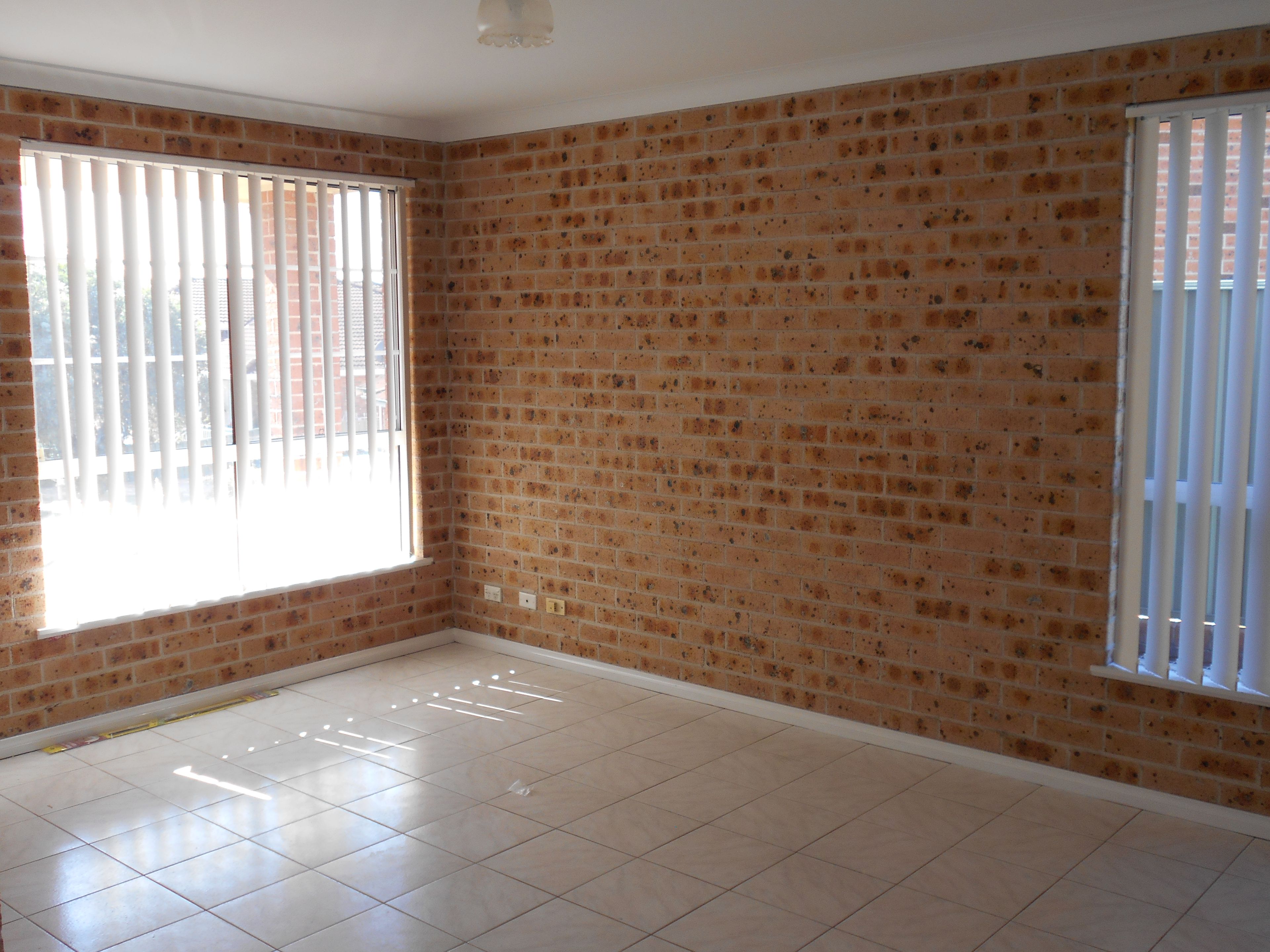 12 Hollydene Crescent, Edensor Park, NSW 2176