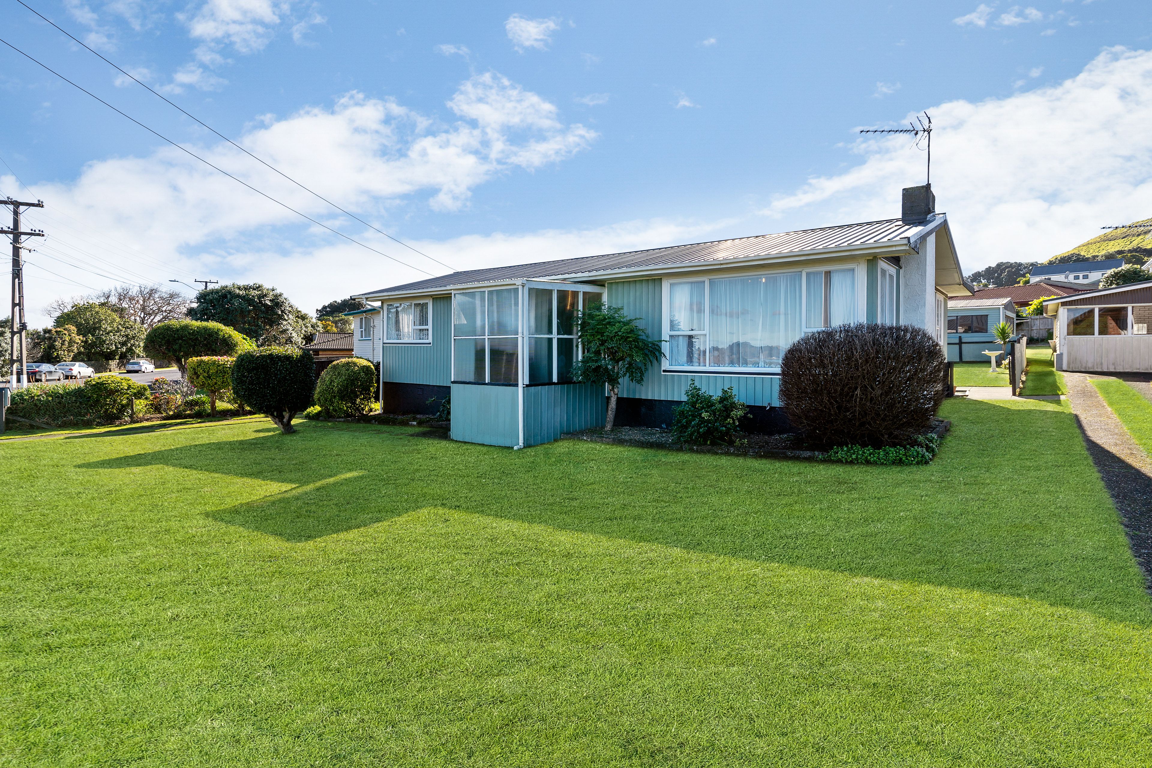 109 Wallace Road, Mangere Bridge, Manukau City