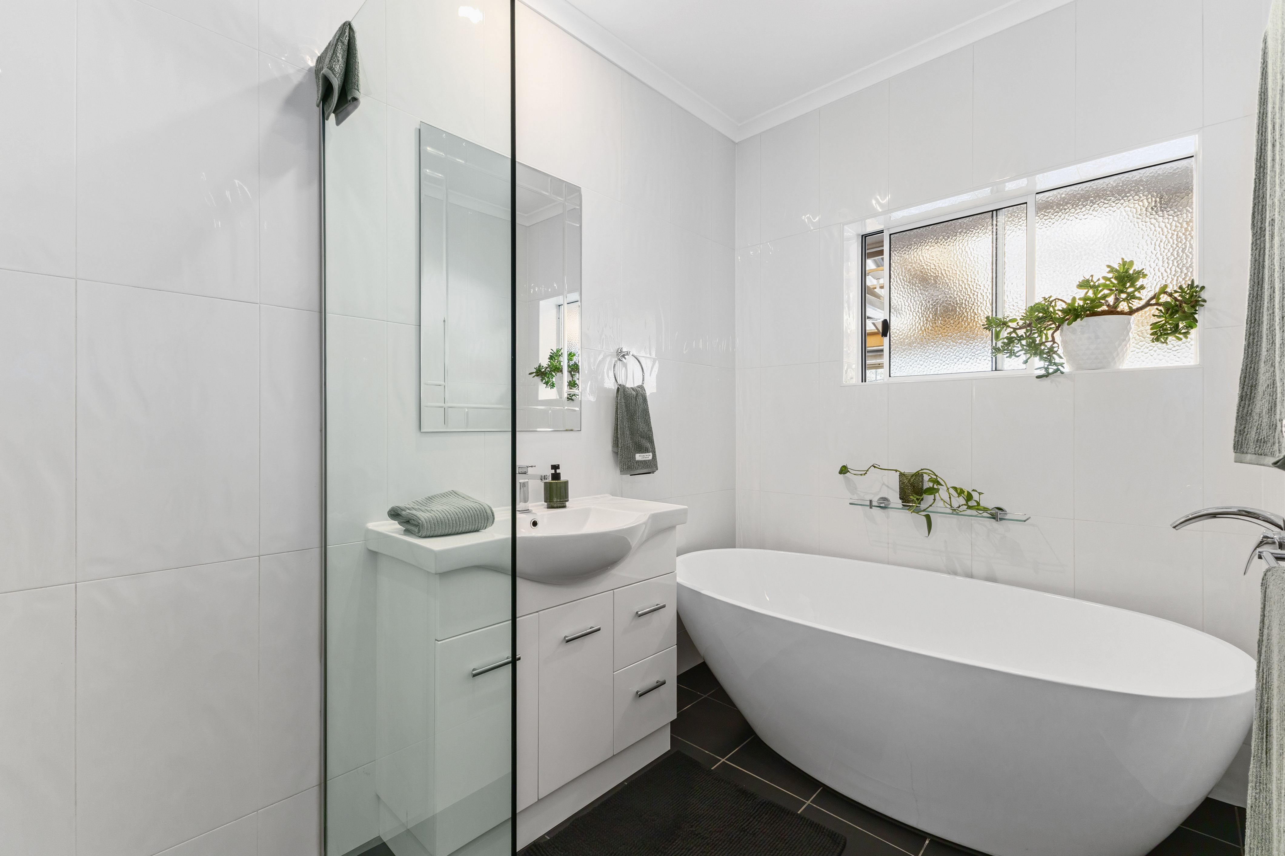 33 Oakleigh Road — photo 12 of 17