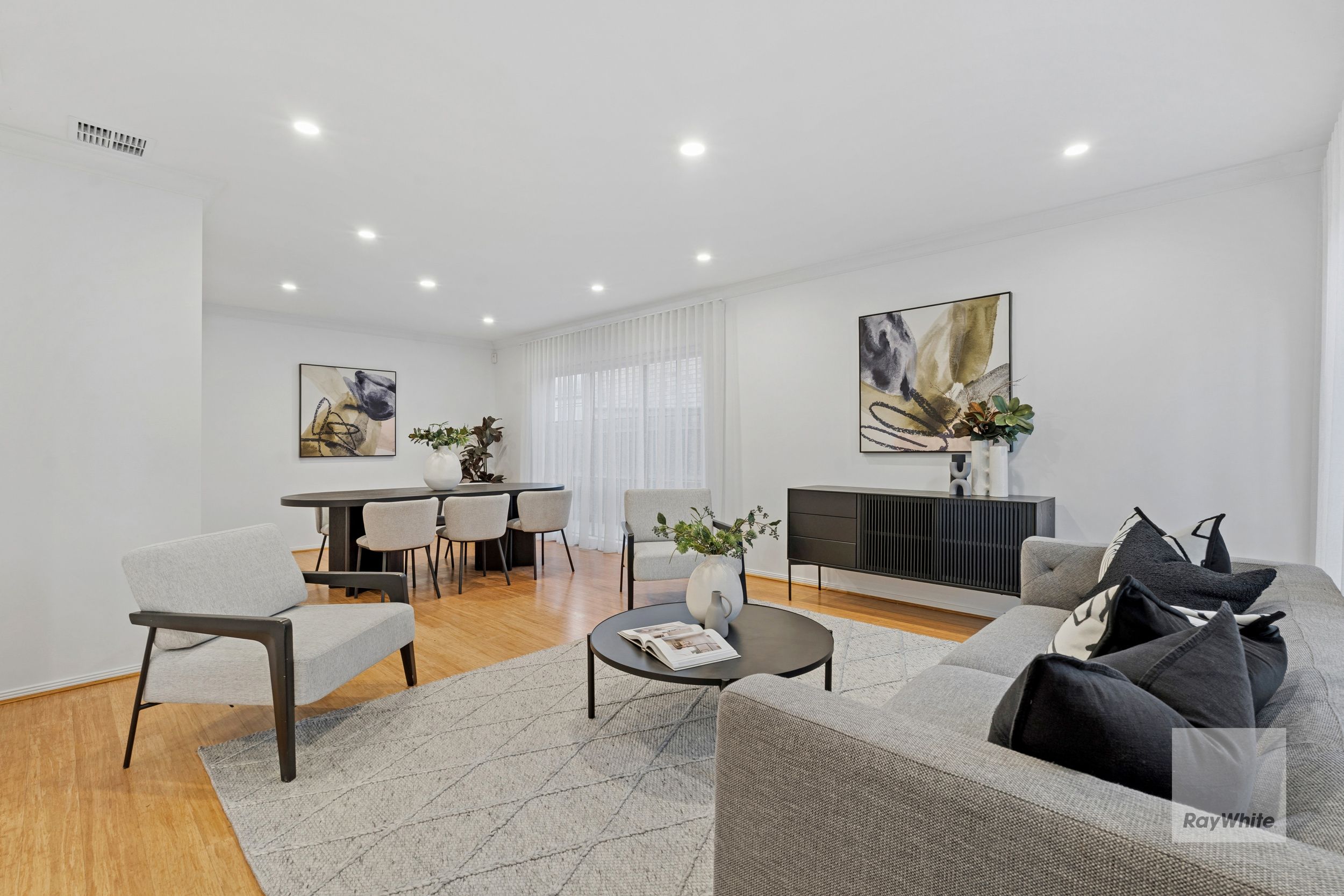 10 Pacific Place, Taylors Lakes, VIC 3038