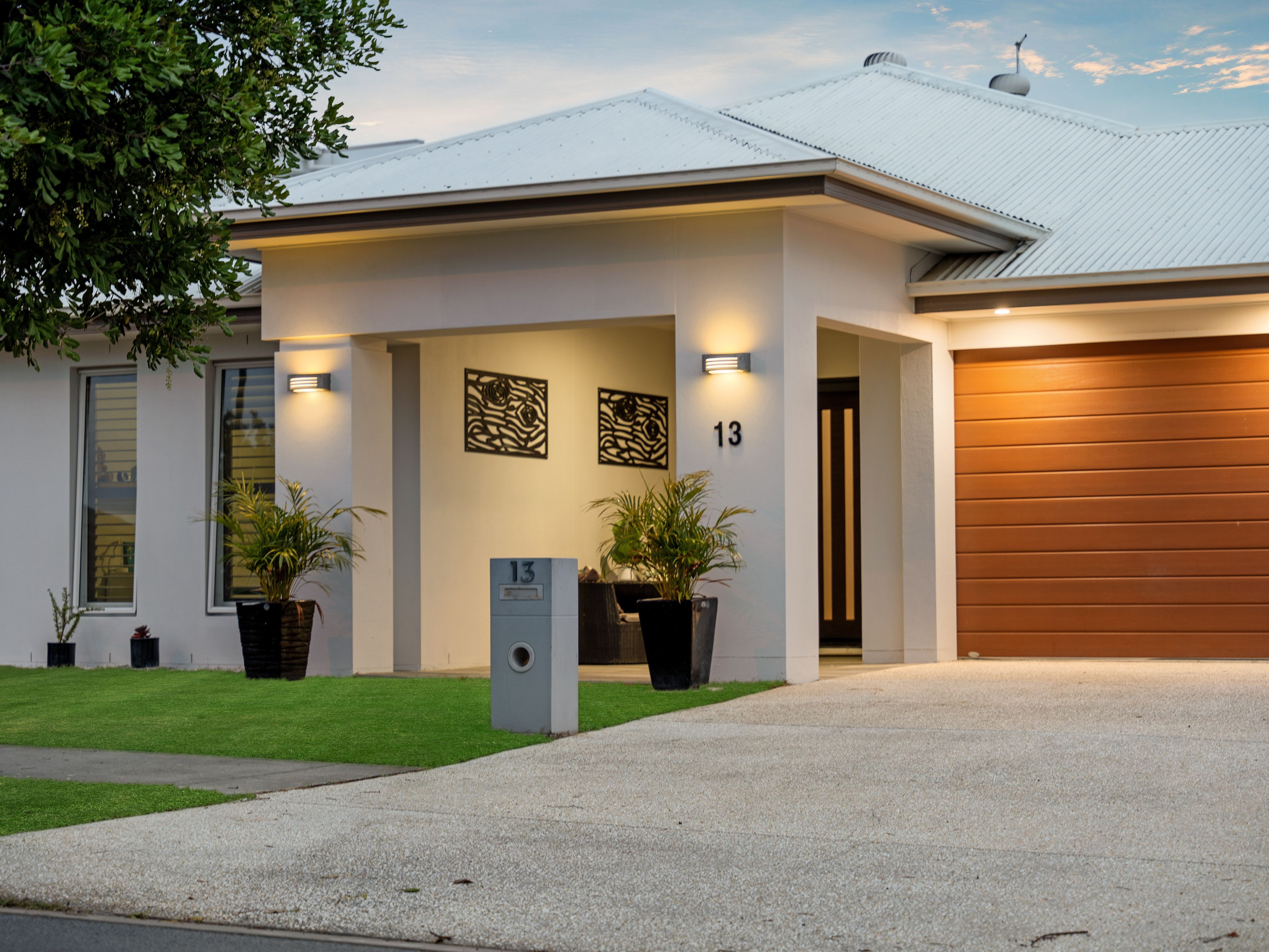 13 Barrams Road, South Ripley, QLD 4306
