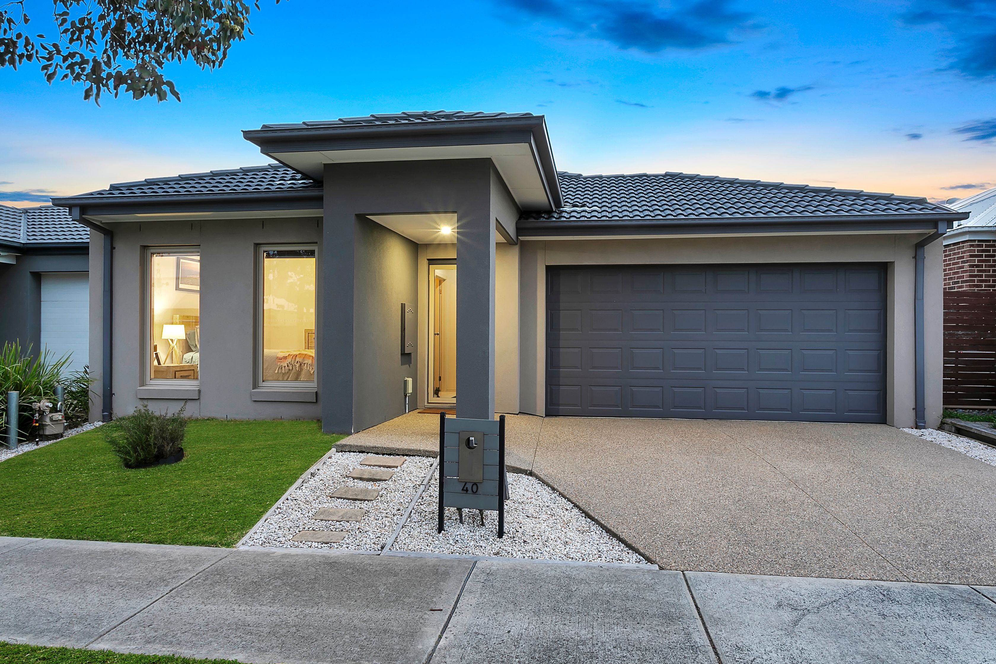 40 Tolkien Boulevard, Officer VIC 3809