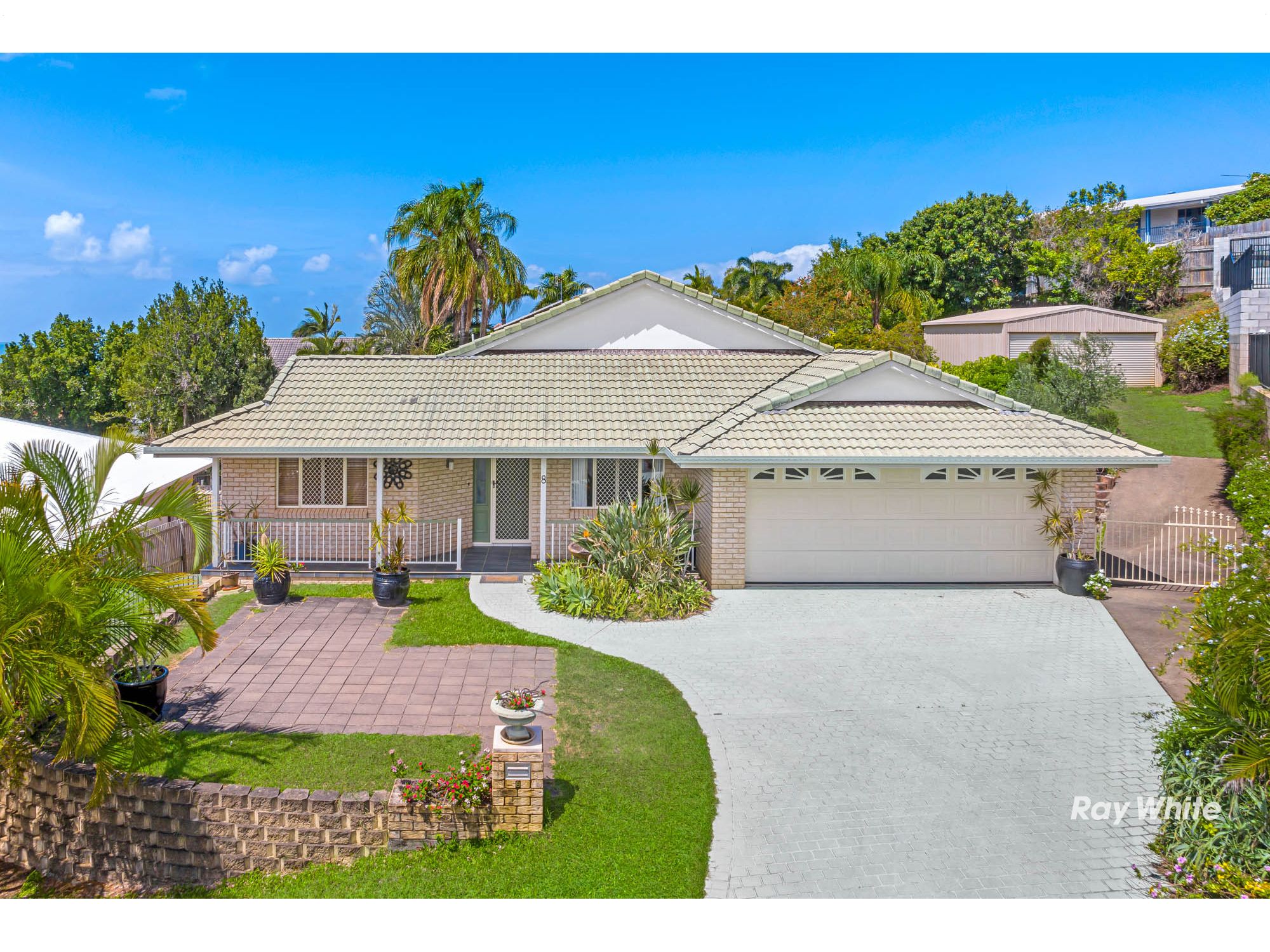 8 Endeavour Court, Lammermoor, QLD 4703 House for Sale Ray White