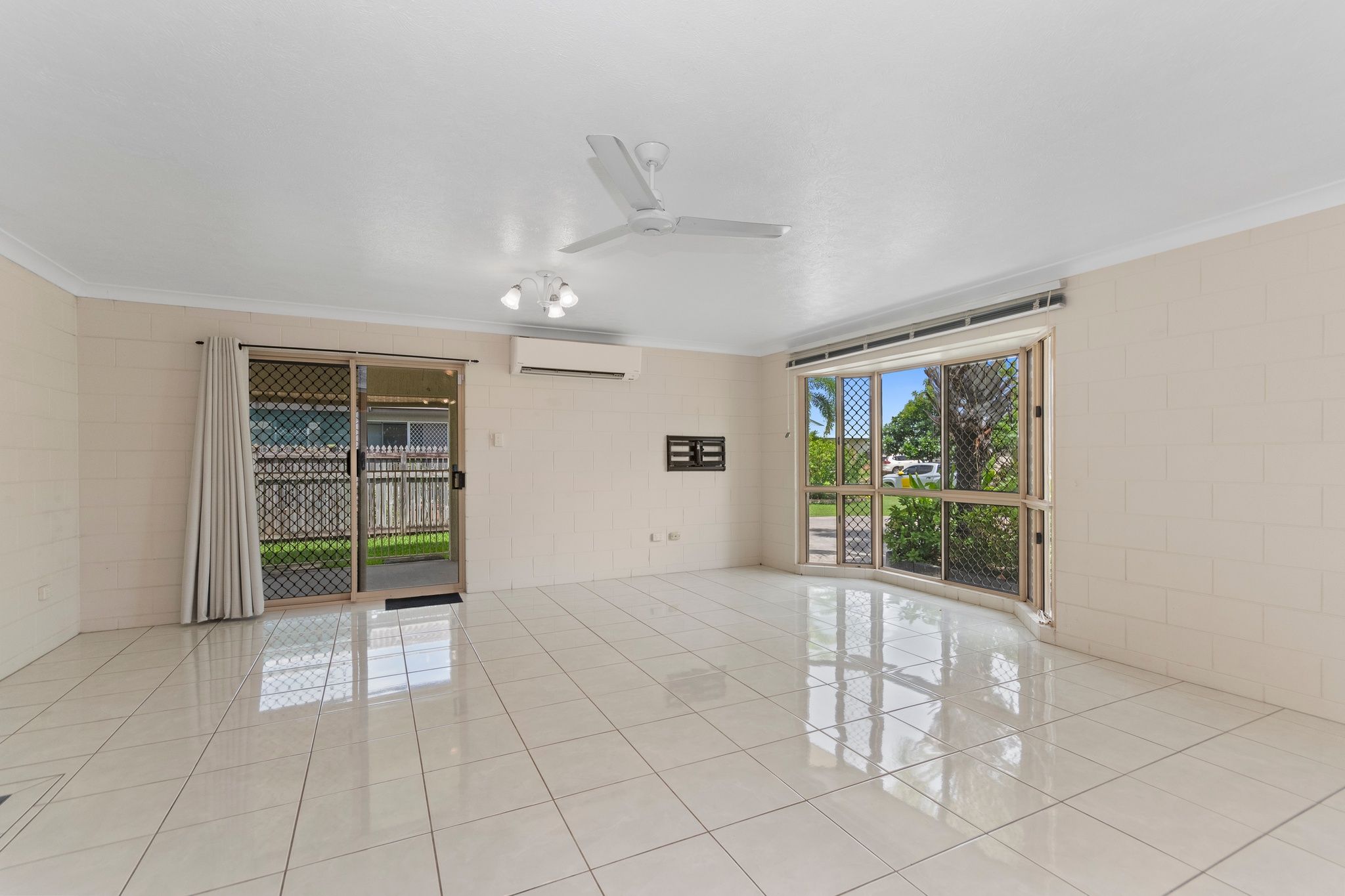 12 Niall Court, Annandale, QLD 4814