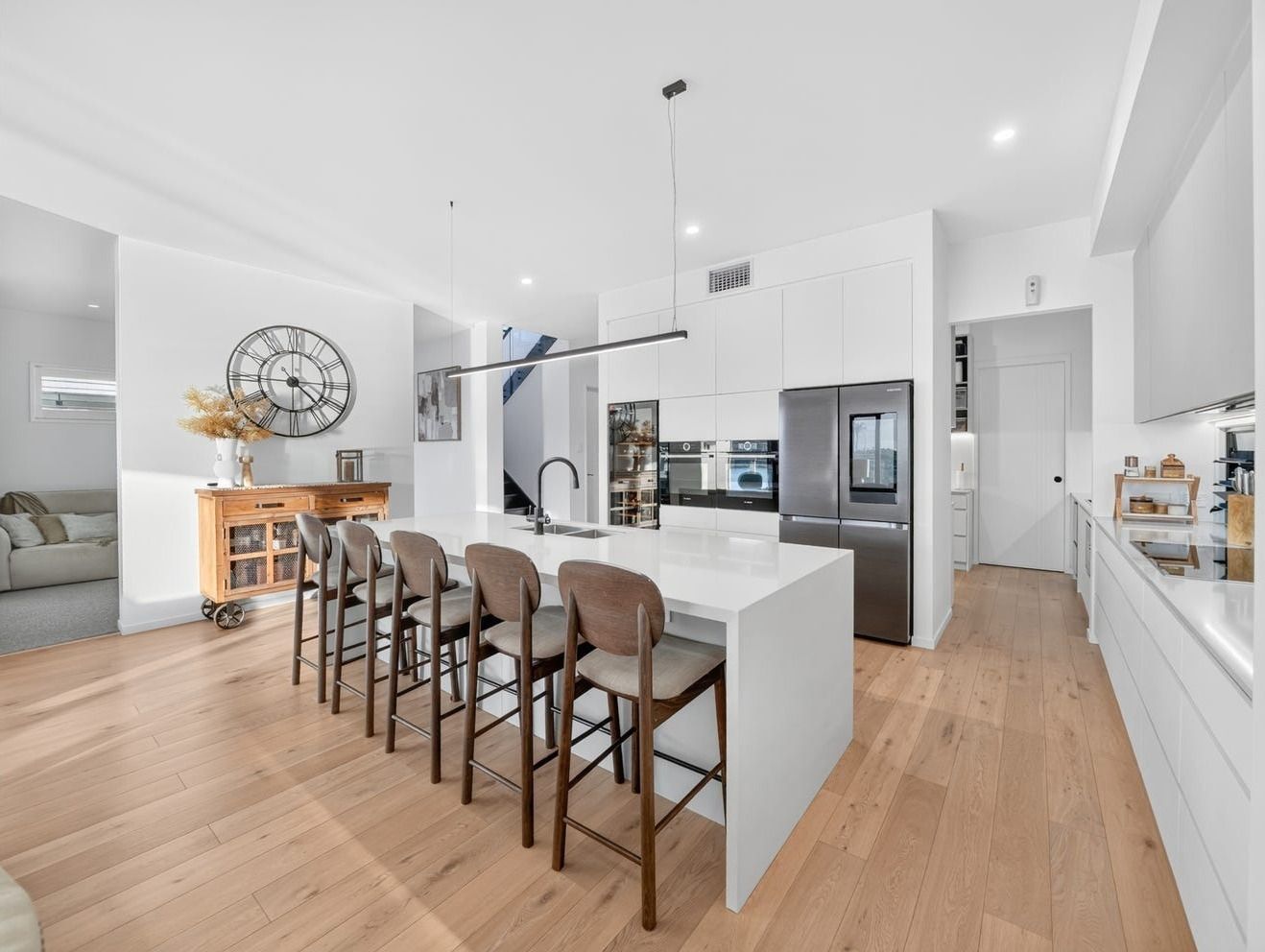 85 Quay Circuit — photo 11 of 30