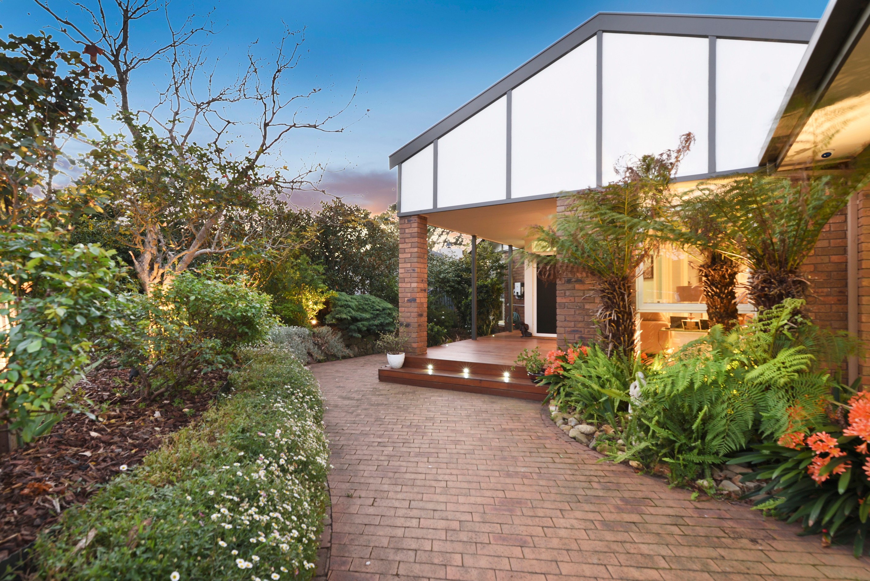 11 Clover Close, Berwick, VIC 3806