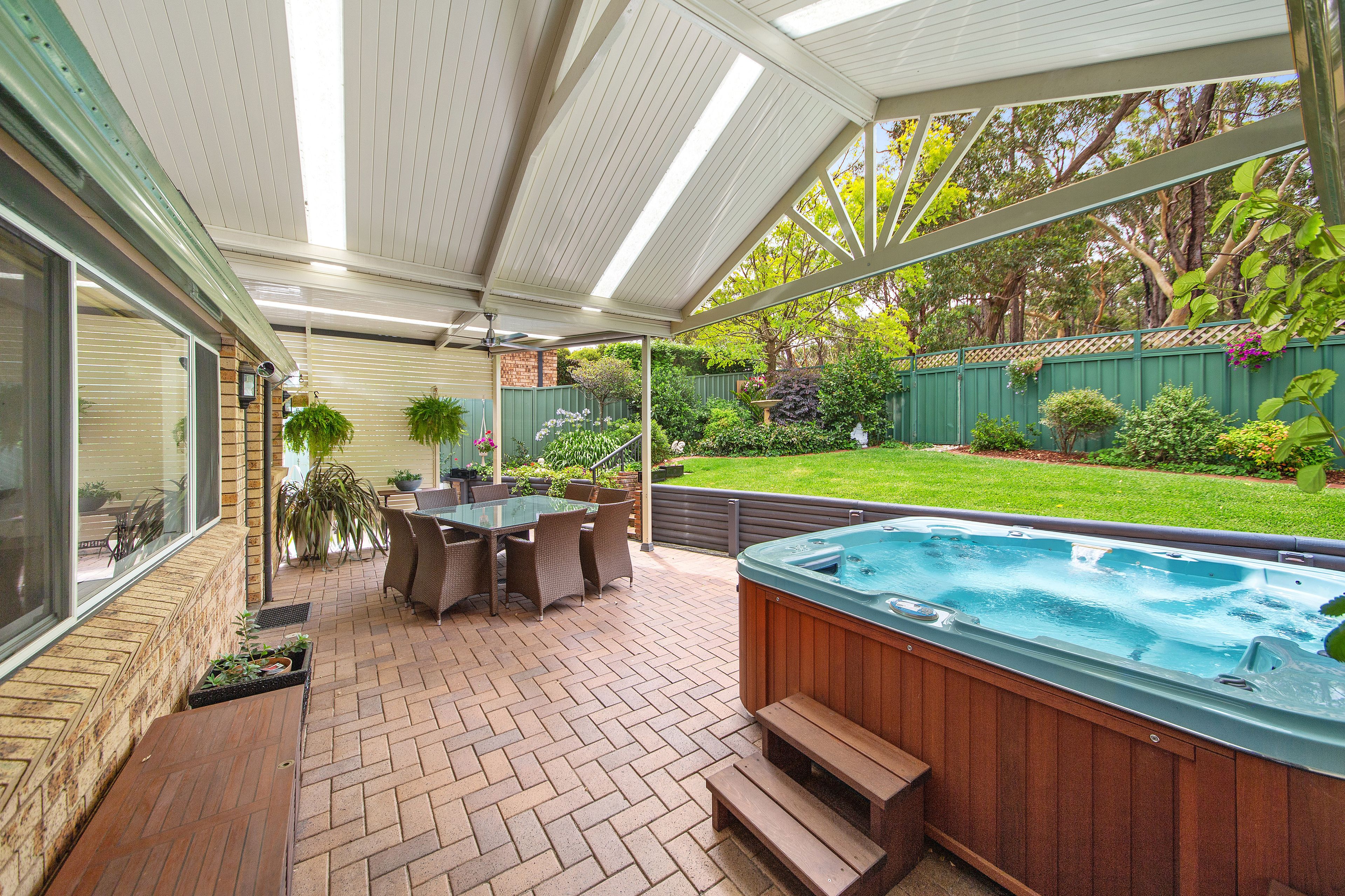 5 Ferguson Close, Menai, NSW 2234