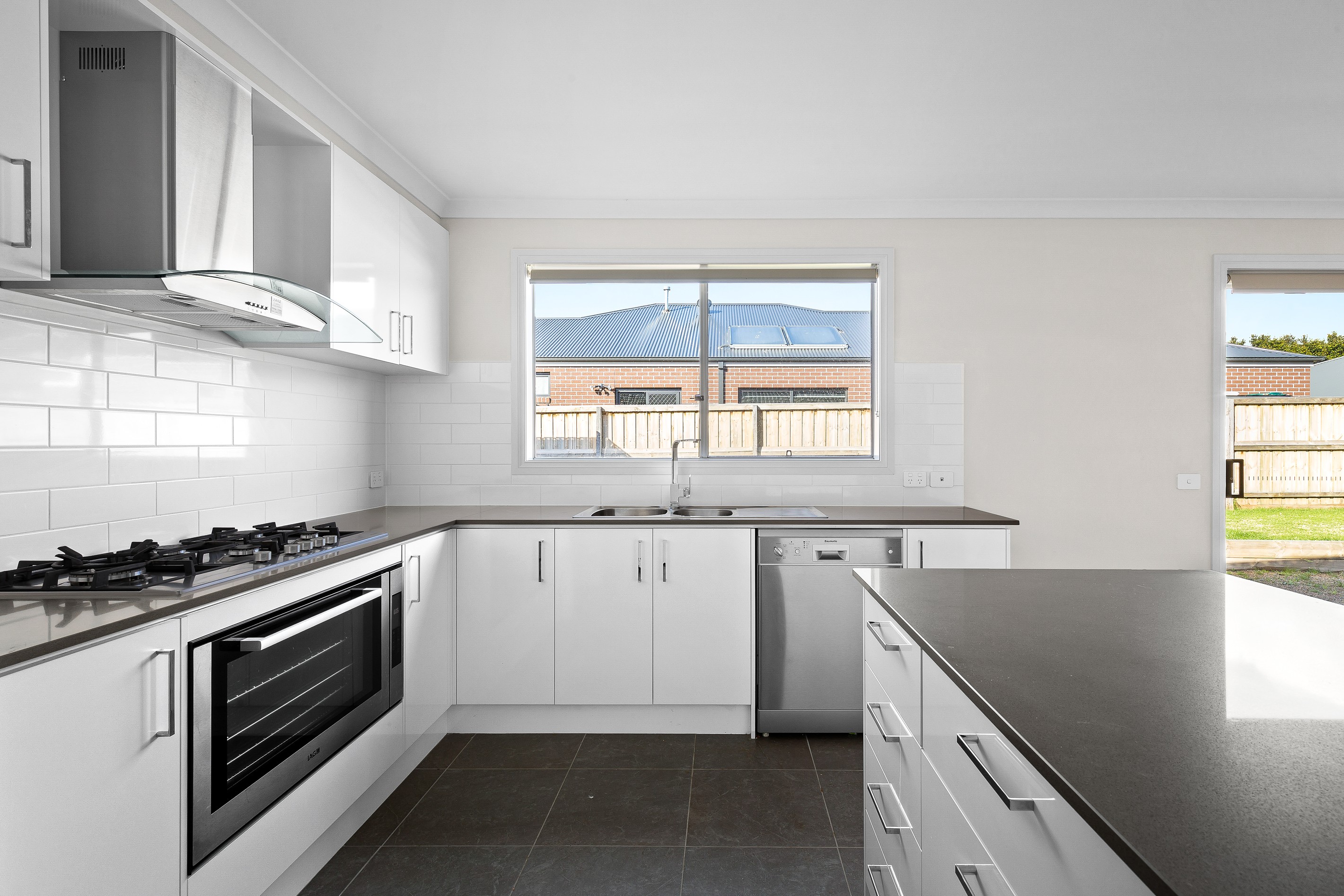 8 Papley Avenue, Lang Lang, VIC 3984