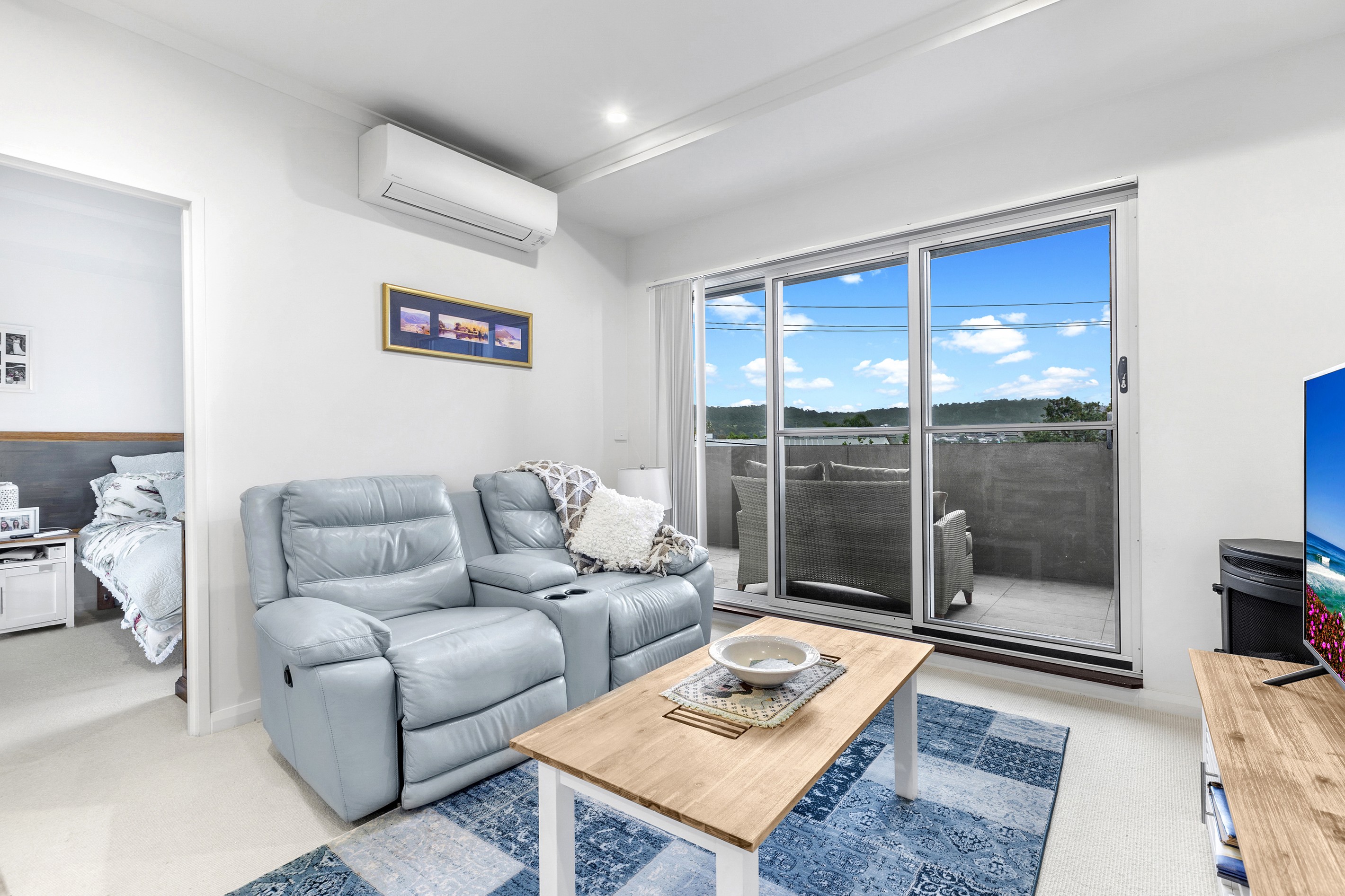 102/2 Howard Street, Warners Bay, NSW 2282