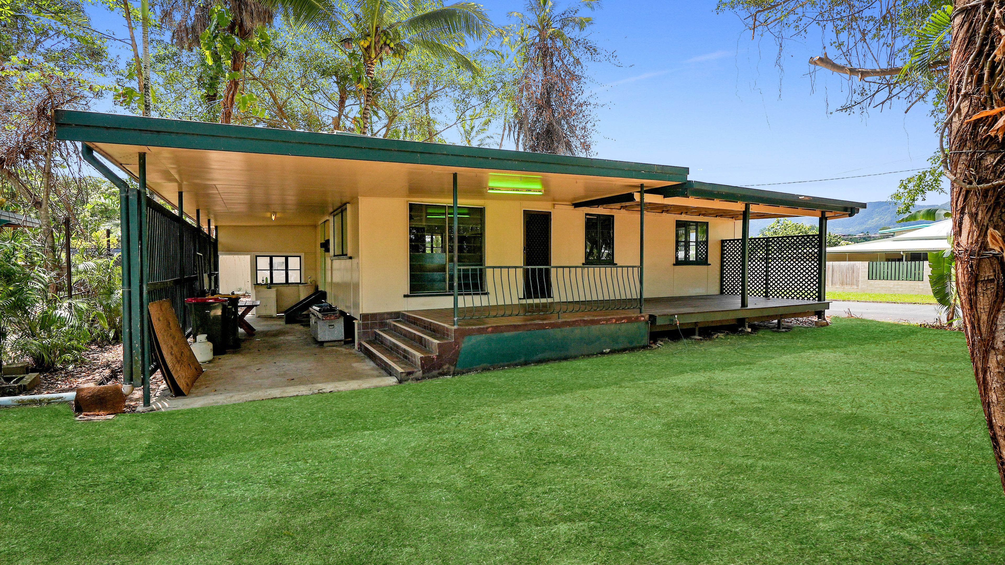 29 Koch Street, Mooroobool, QLD 4870