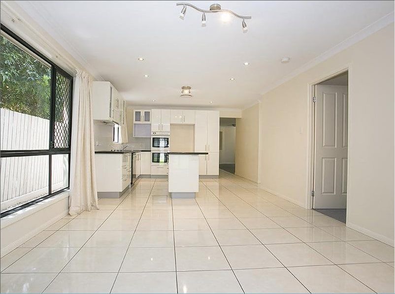 20 Emily Street, Deagon, QLD 4017
