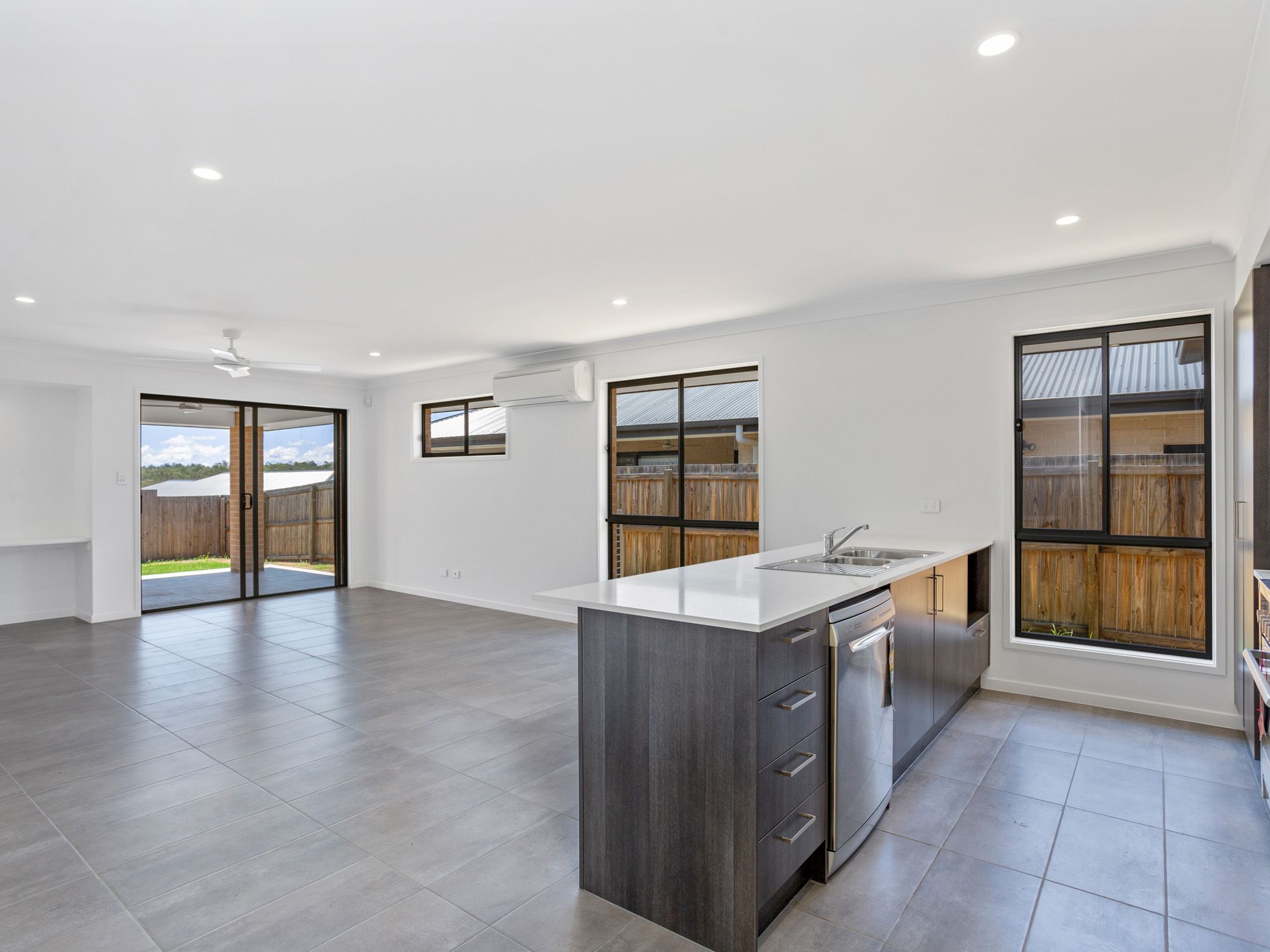 148 Greenview Avenue, South Ripley, QLD 4306