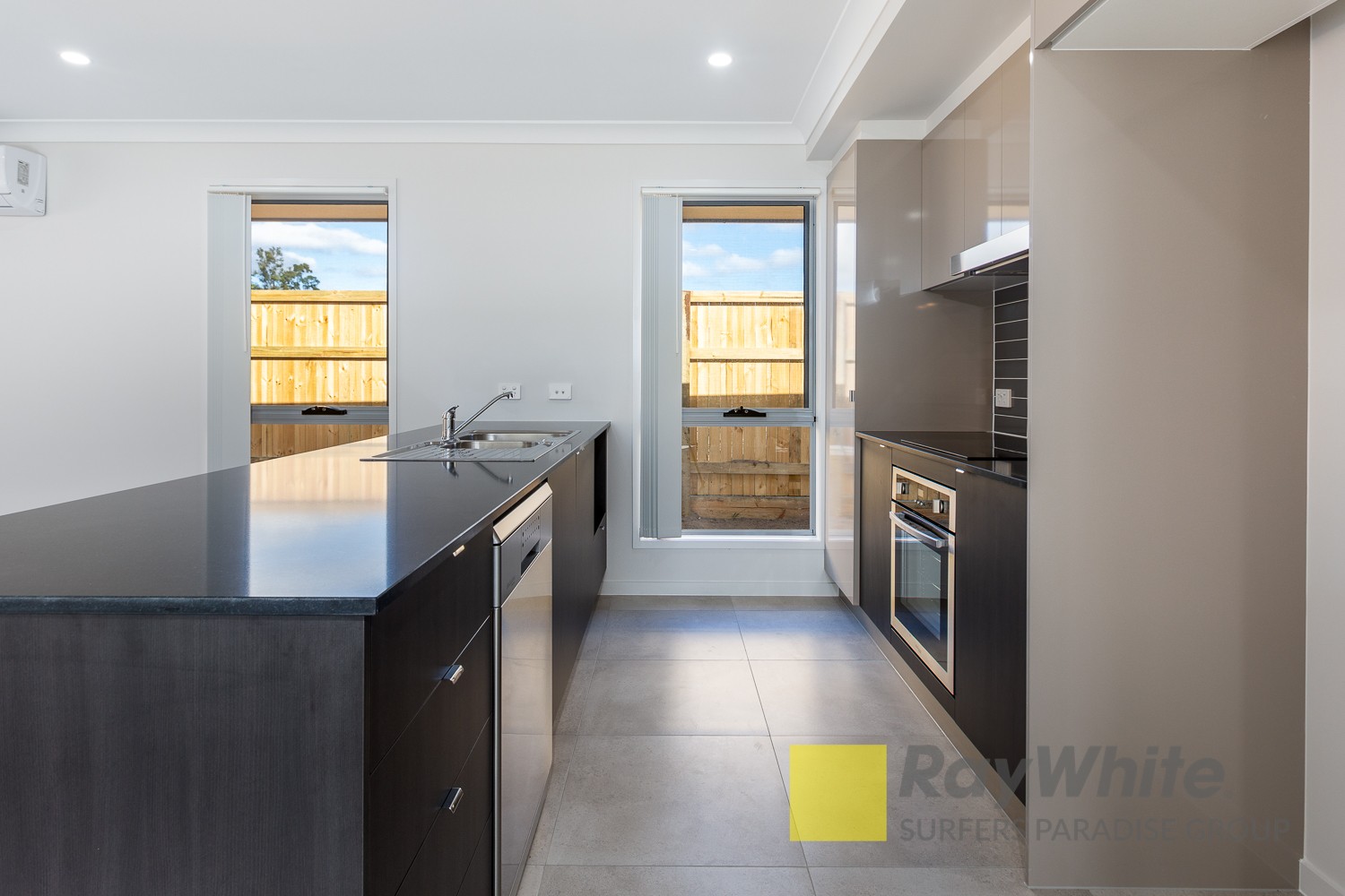 52 Kevin Mulroney Drive, Flinders View, QLD 4305