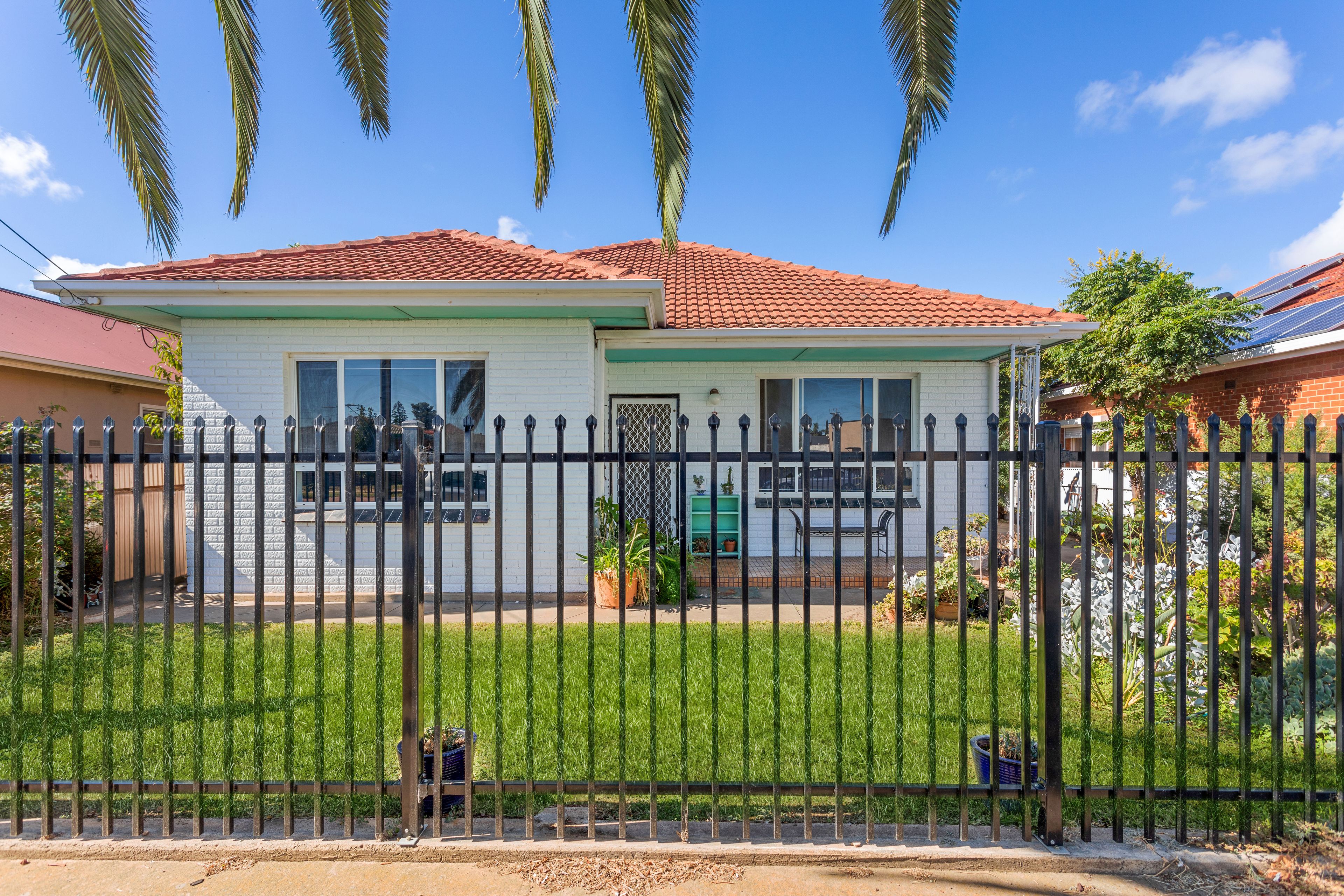 8 Evans Street, Rosewater SA 5013