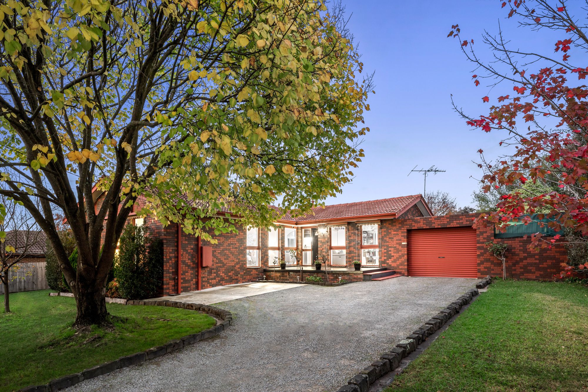 16 Harvest Drive, Chirnside Park VIC 3116
