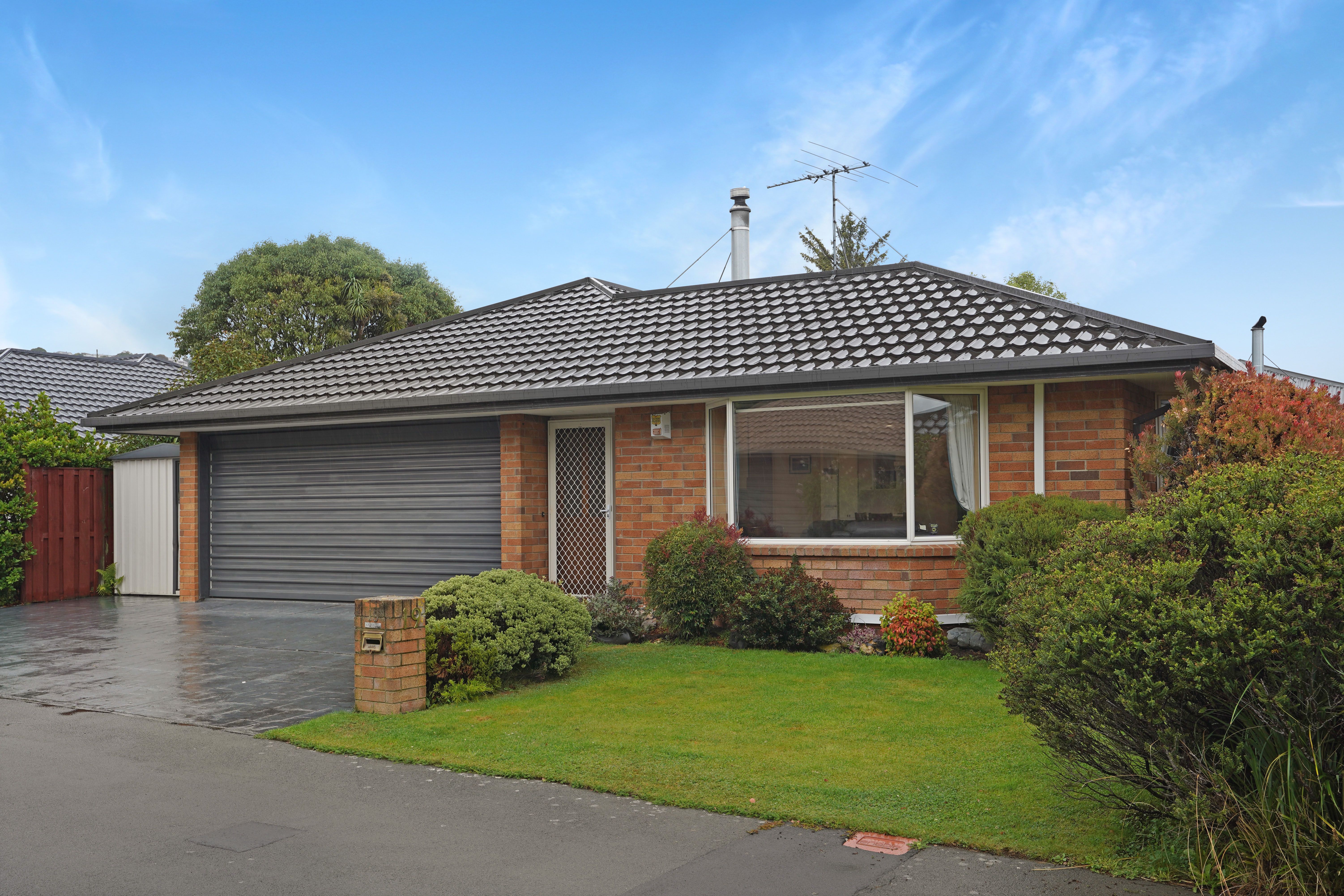 19 Castle Way, Beckenham, Christchurch City 8023 Sold House Ray White Cashmere