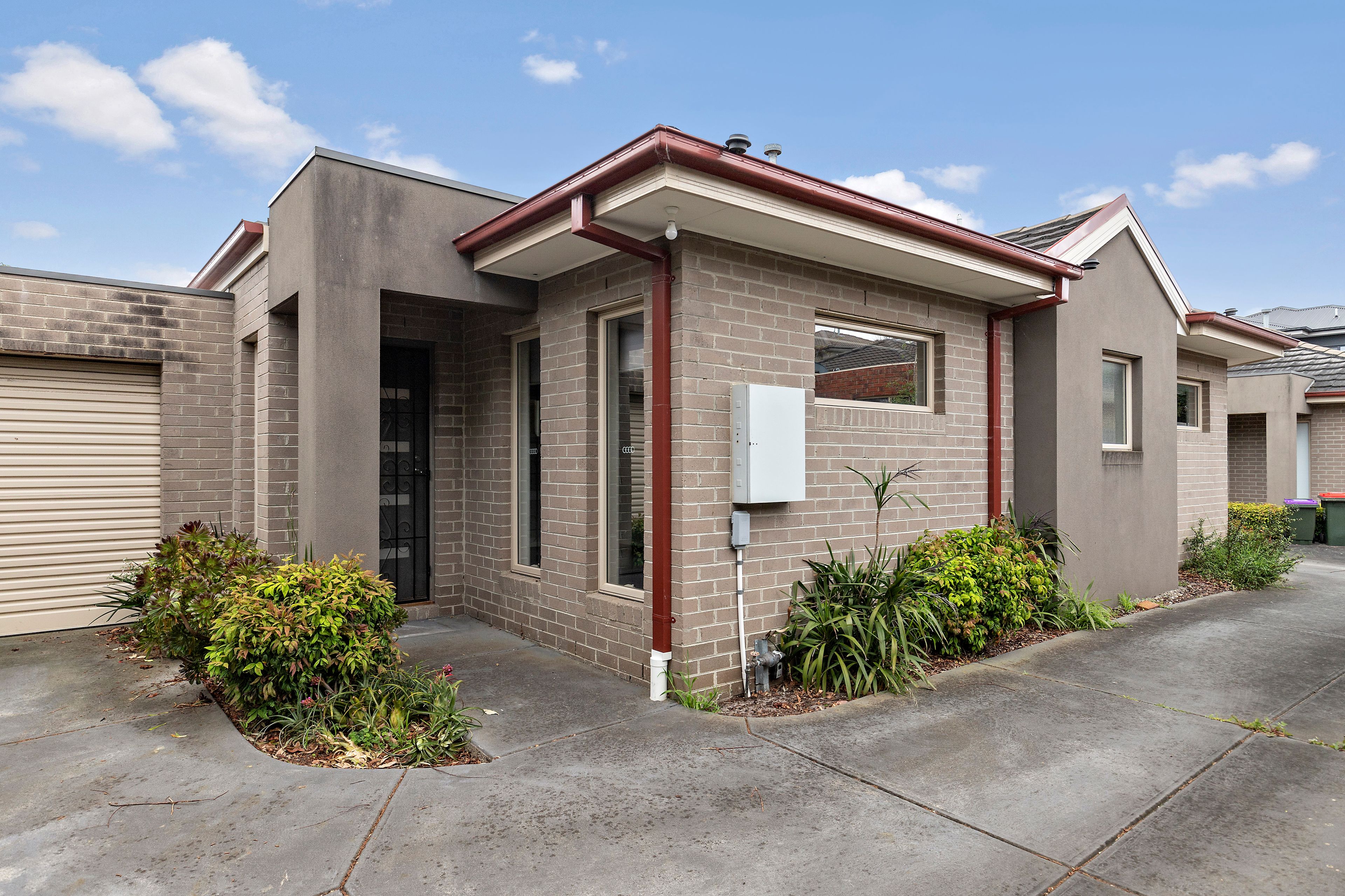 2/58 Roberts Street — photo from Ray White Frankston