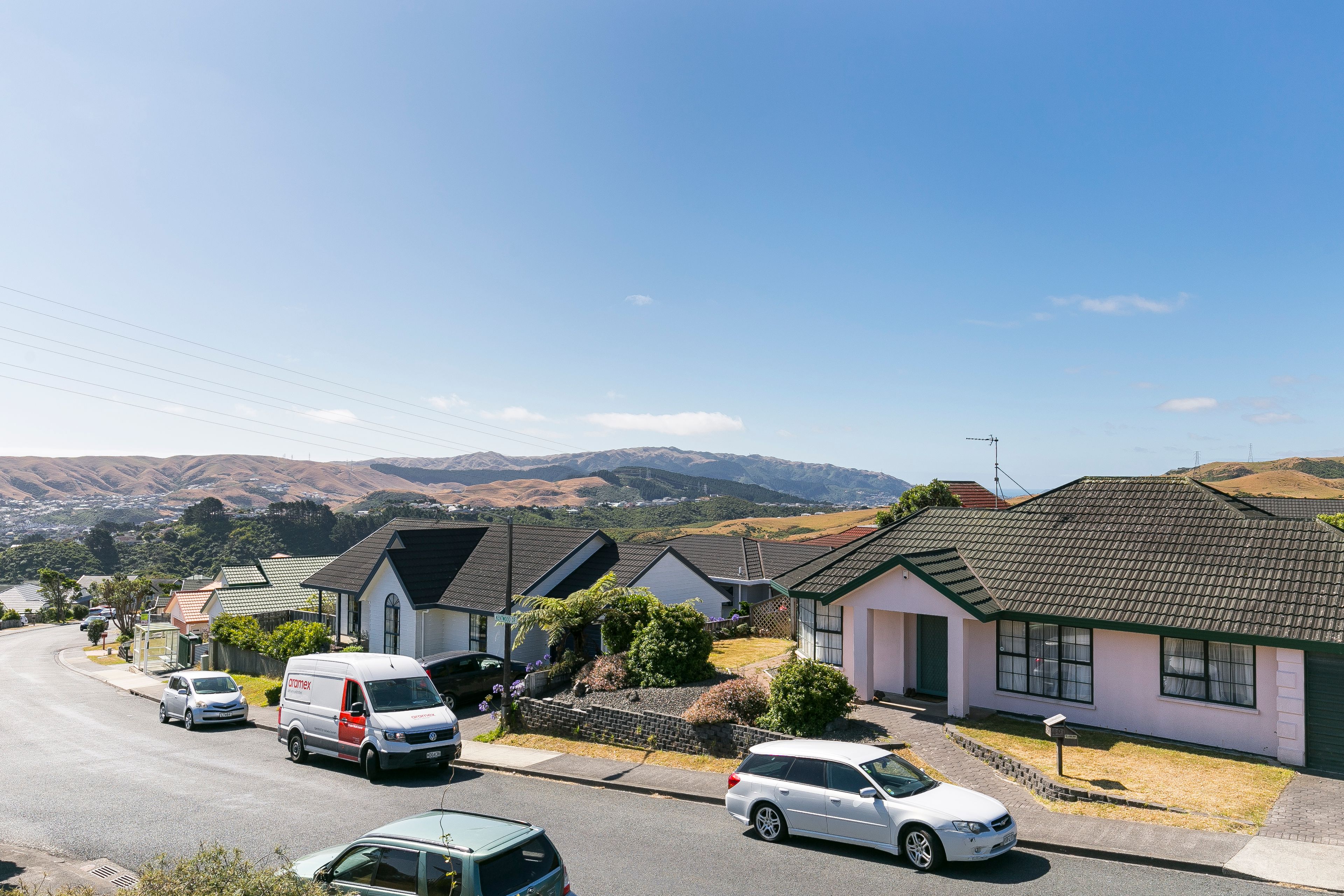 5a Kentwood Drive, Woodridge, Wellington City