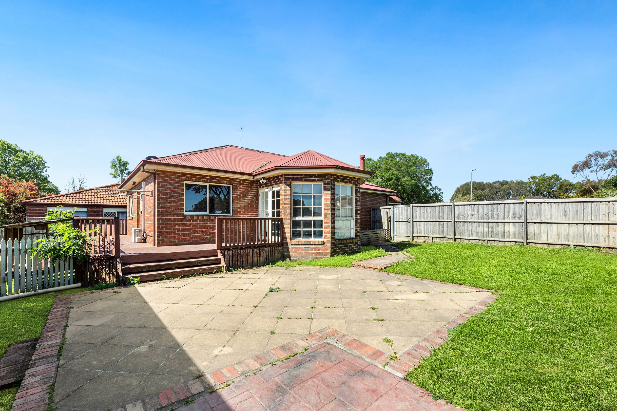 63 Bellevue Drive, Berwick, VIC 3806