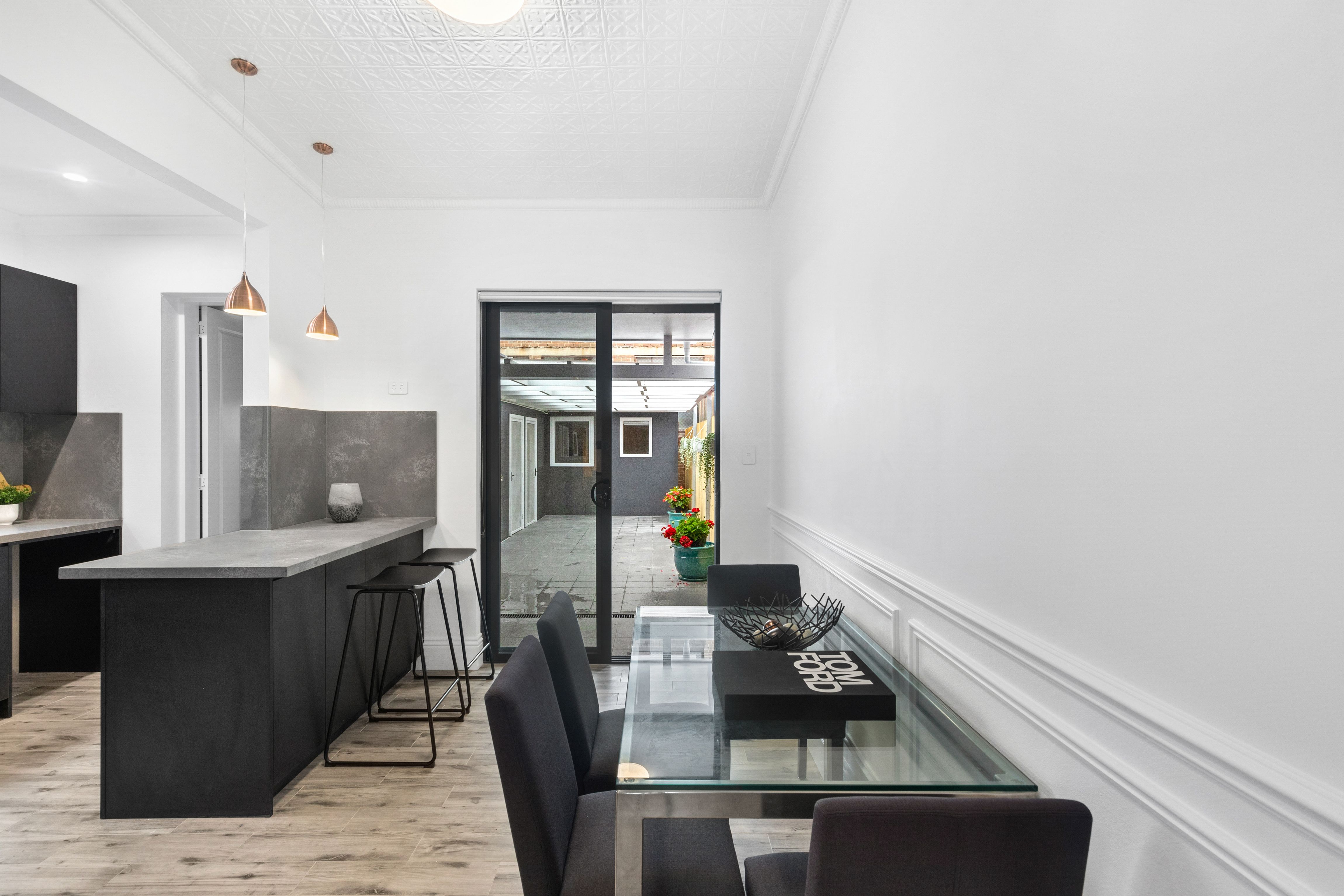 94 Unwins Bridge Road, St Peters, NSW 2044