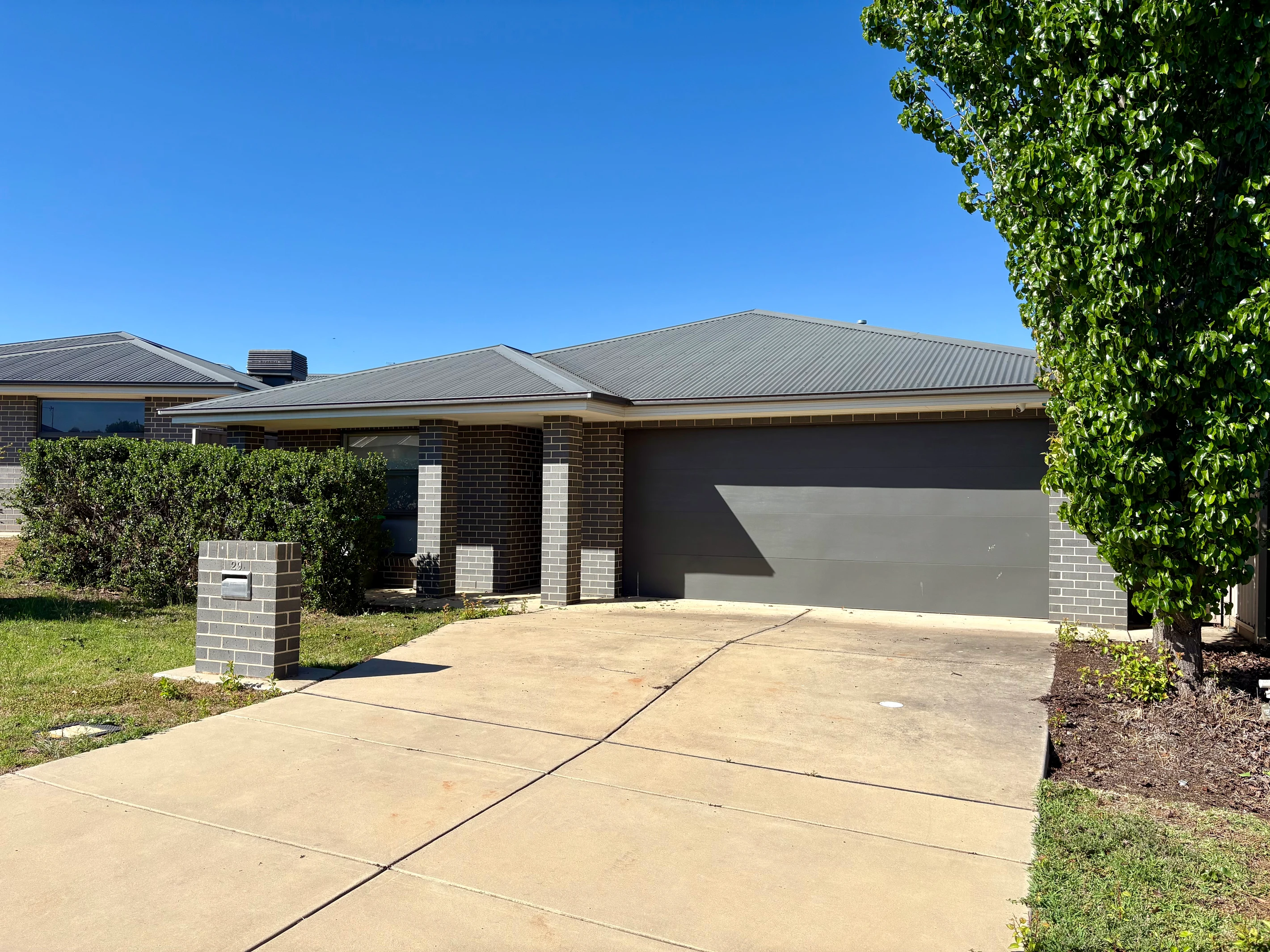29 Darcy Drive, Boorooma, NSW 2650