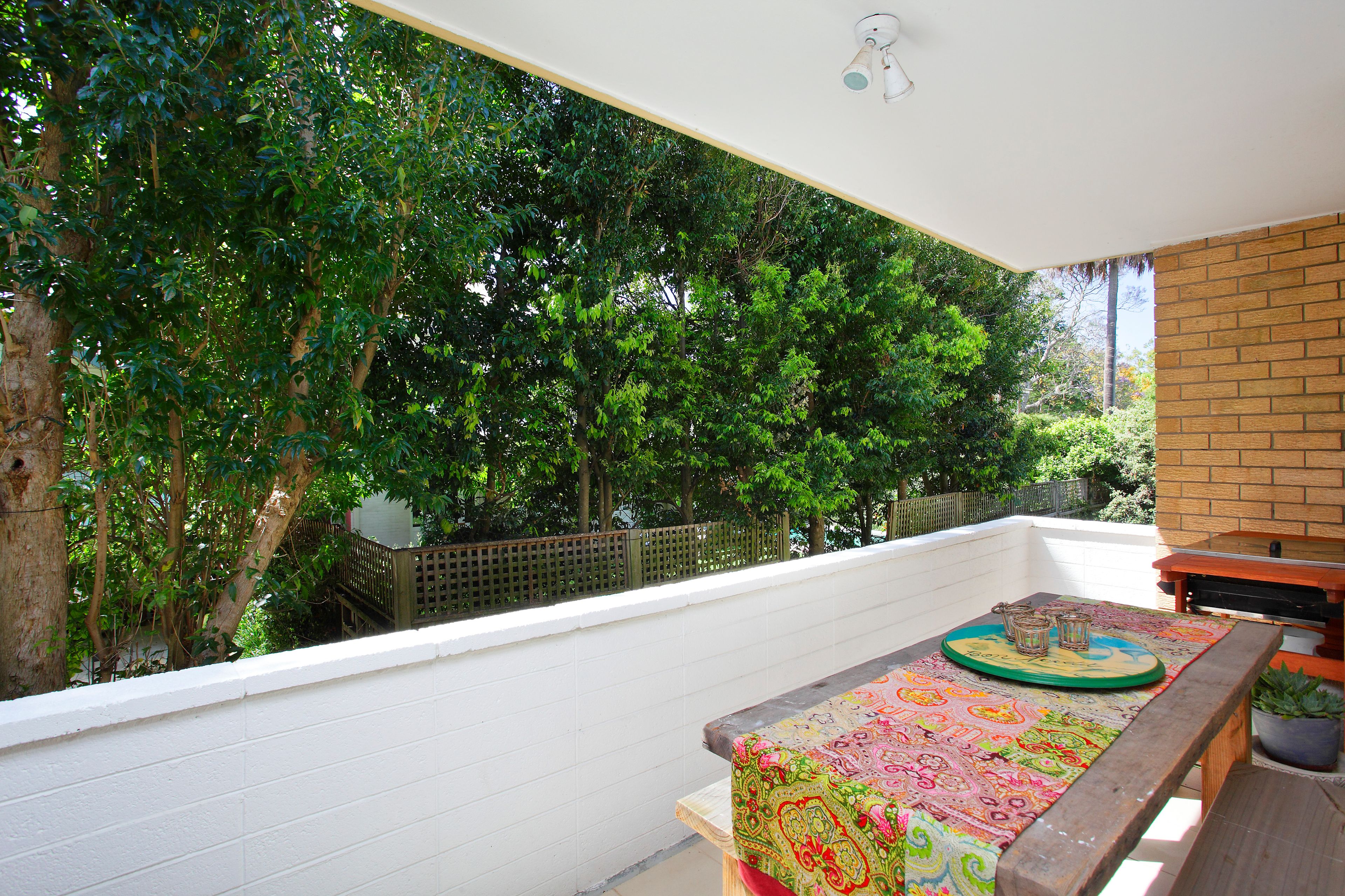 31/98 Ourimbah Road — photo 4 of 4
