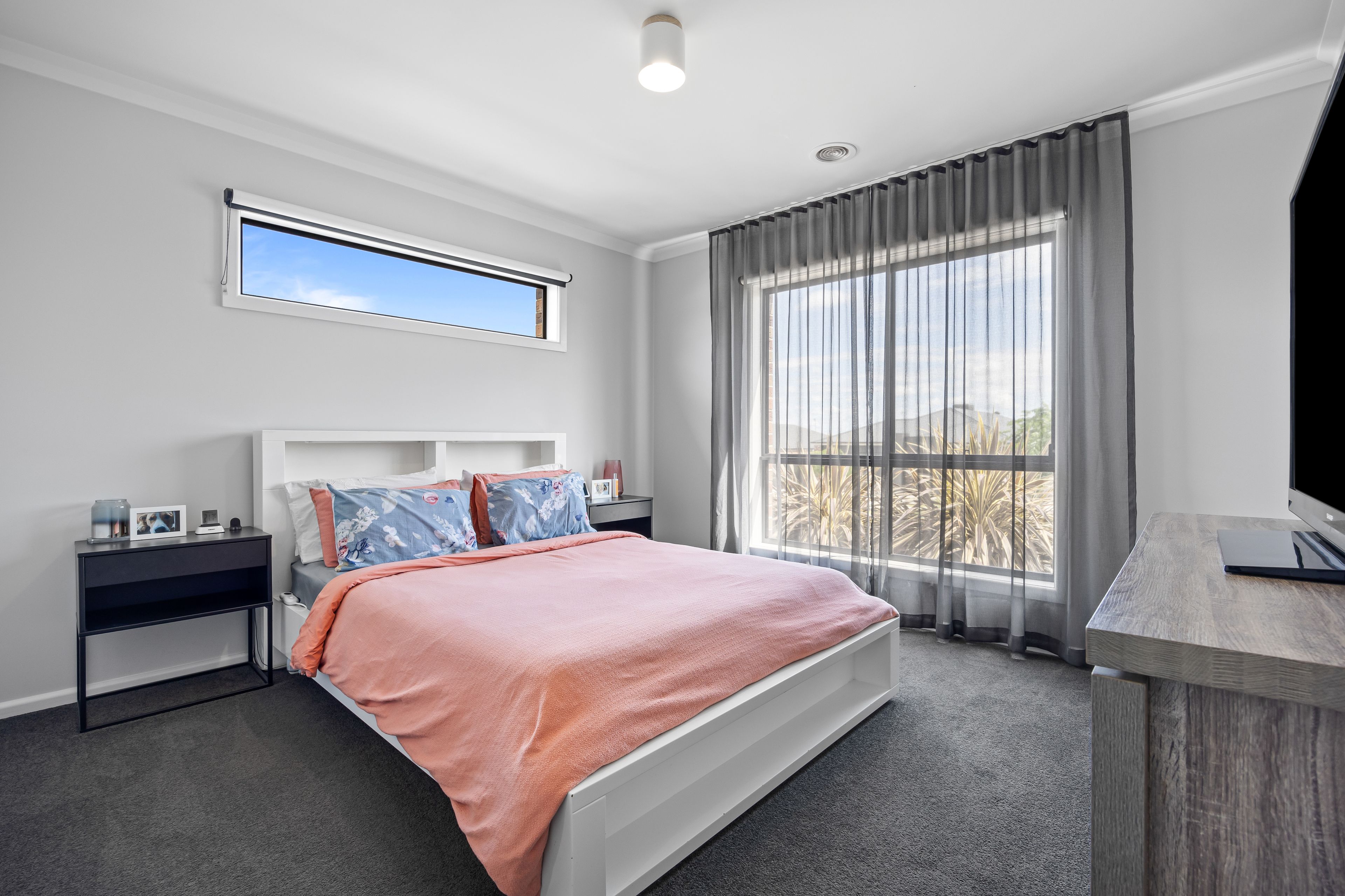 8 Capernwary Rise, Miners Rest, VIC 3352