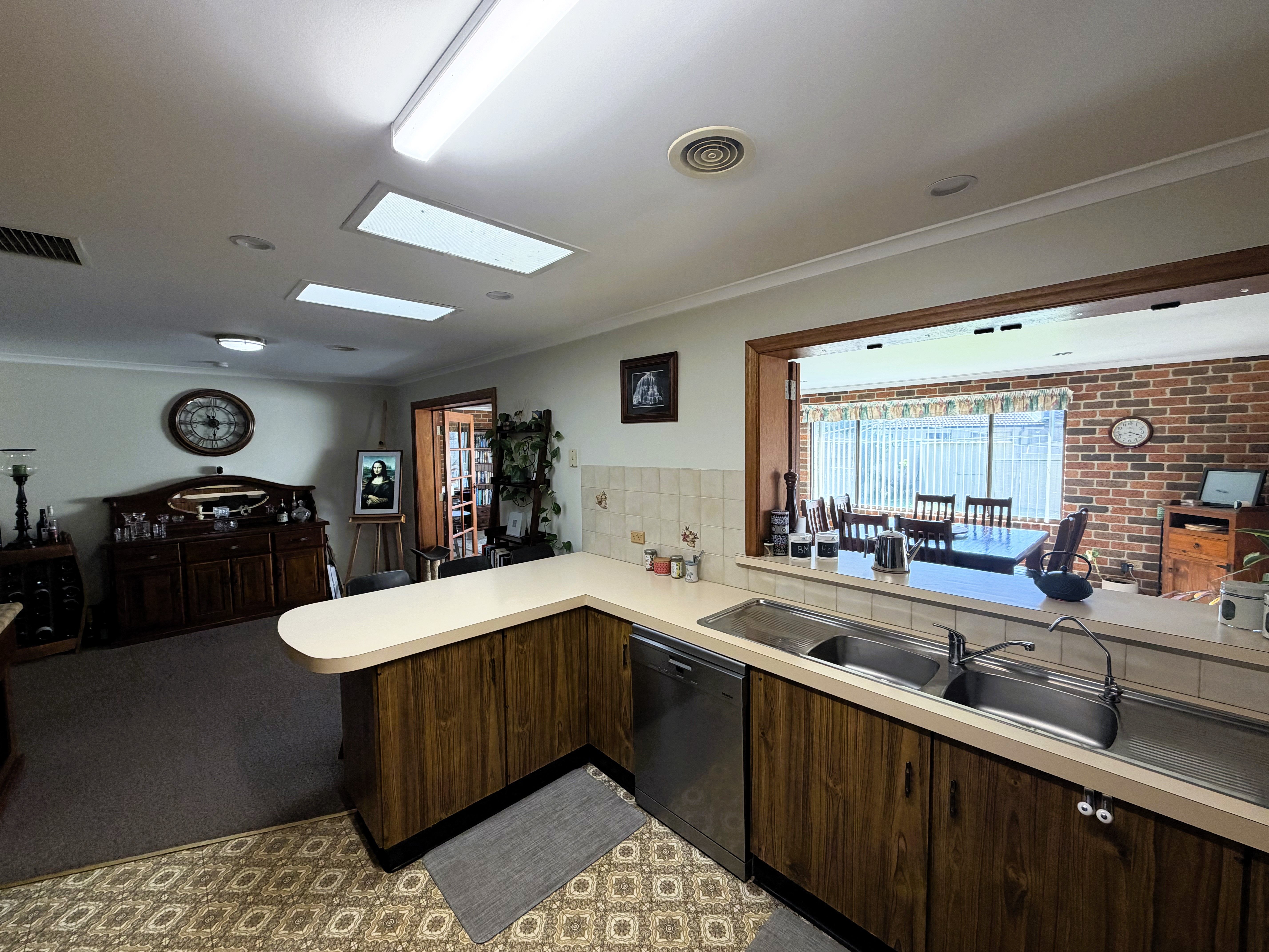 17 Hoad Street — photo 6 of 20