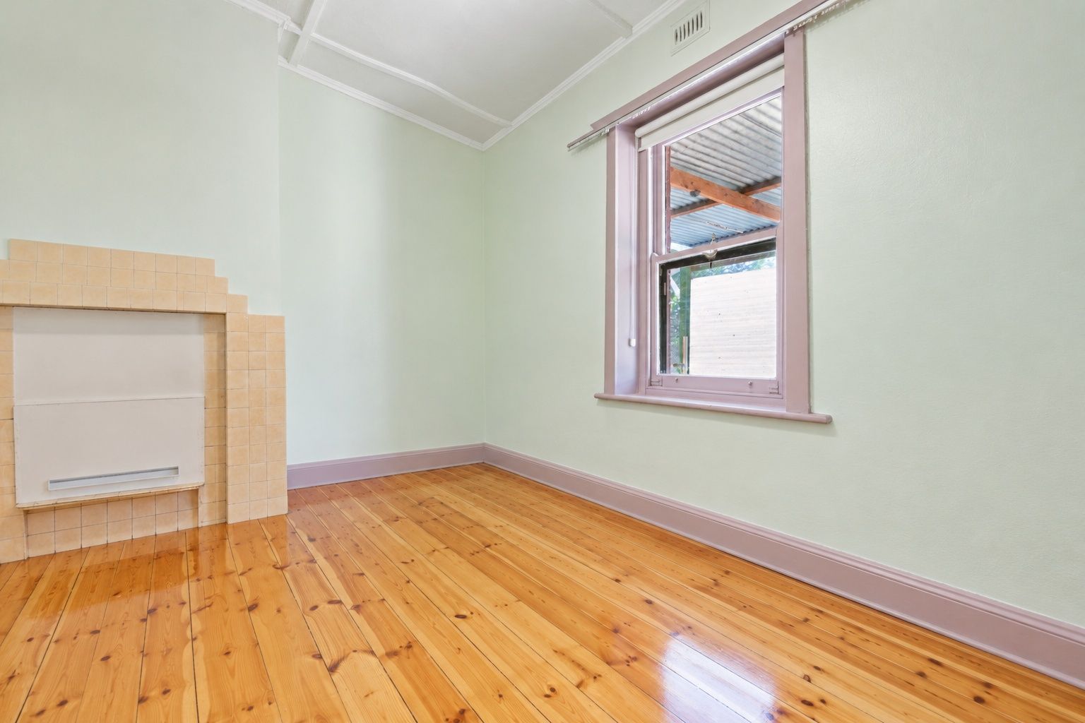 83 Cornish Terrace — photo 9 of 16