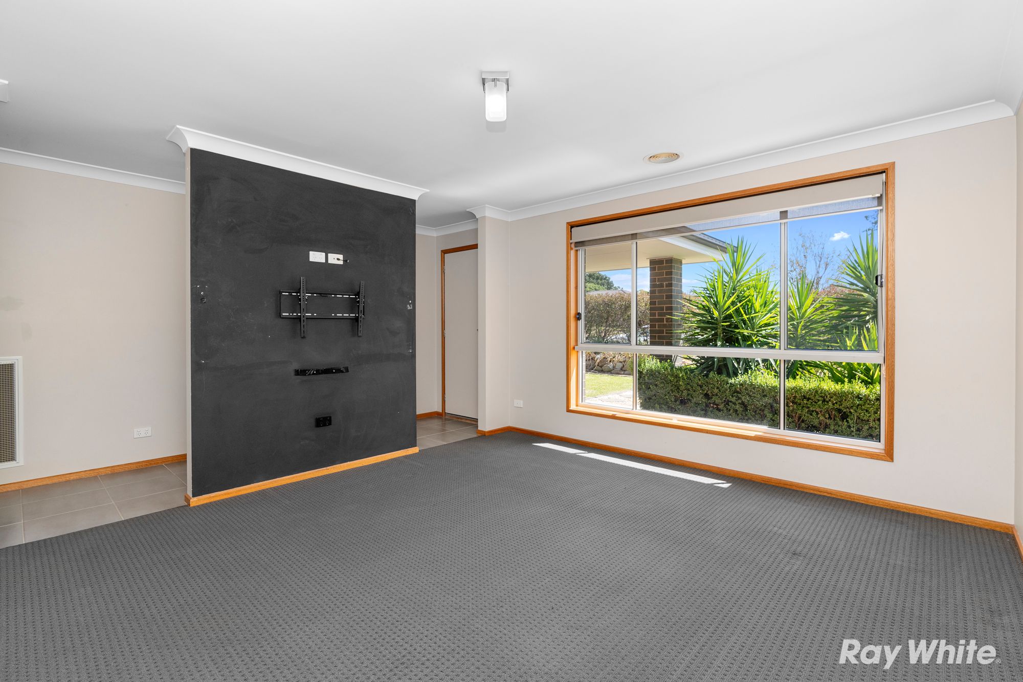 39 Avocet Drive, Estella, NSW 2650