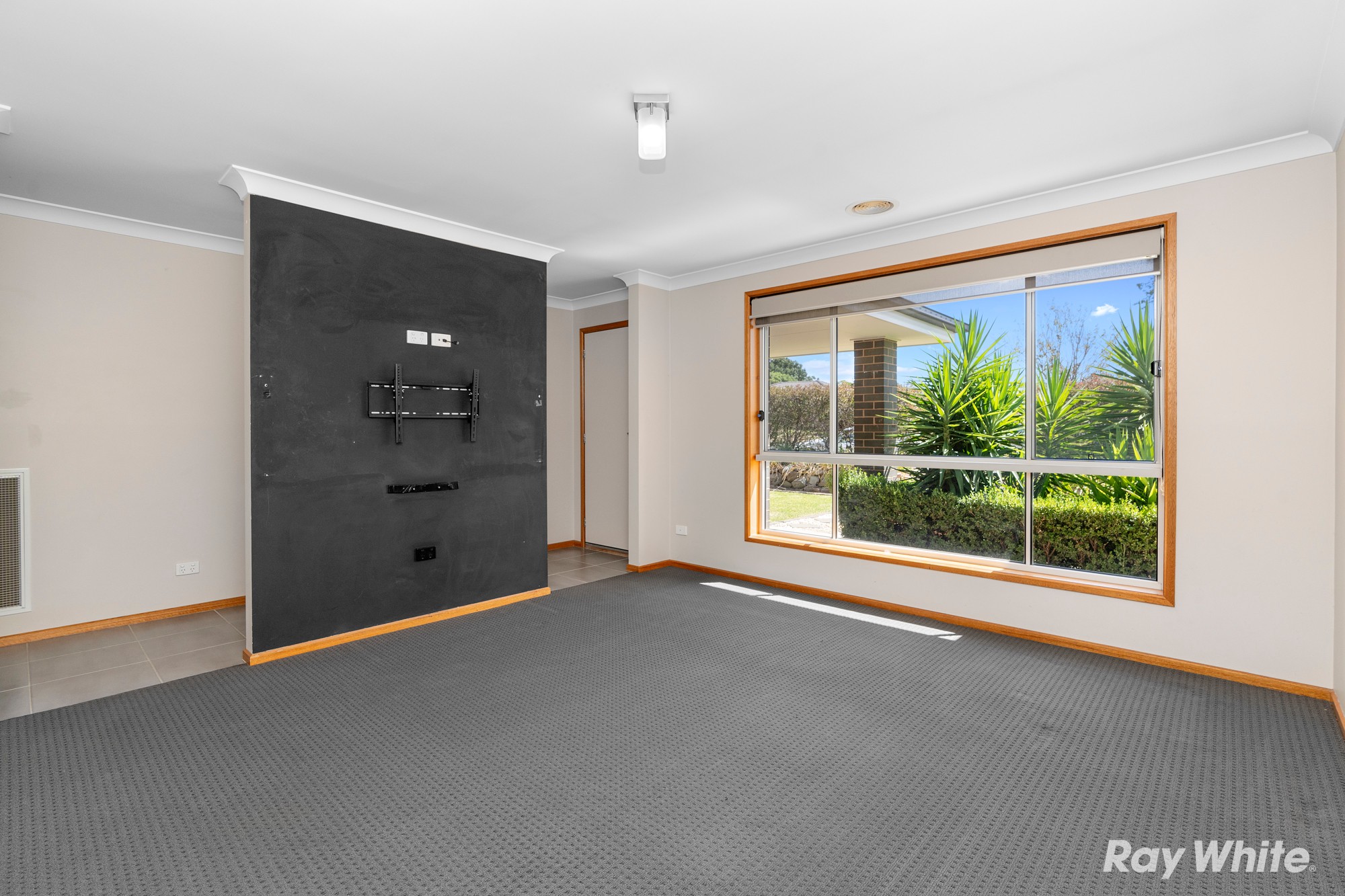 39 Avocet Drive, Estella, NSW 2650