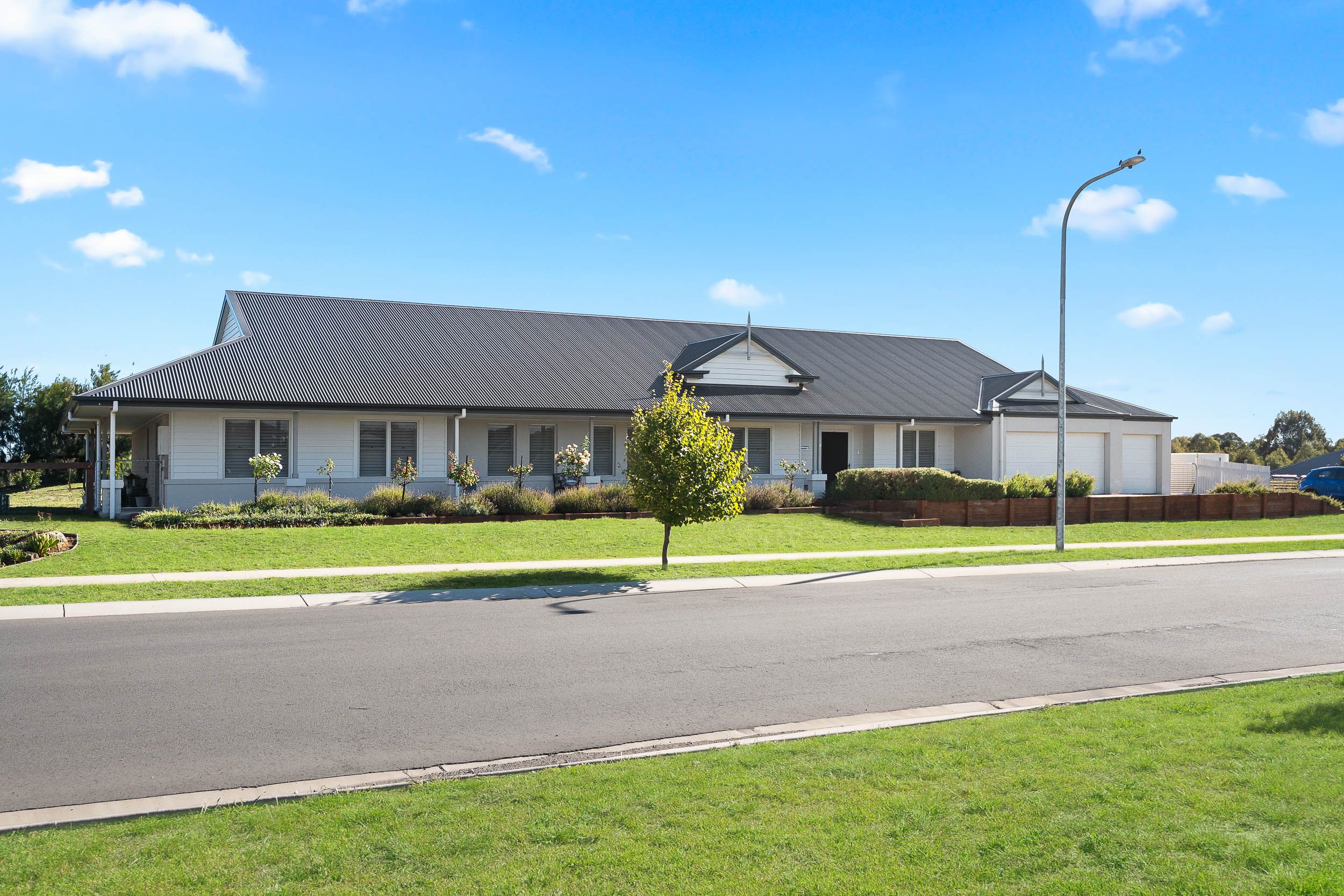 8 Kingfisher Road, Goulburn, NSW 2580