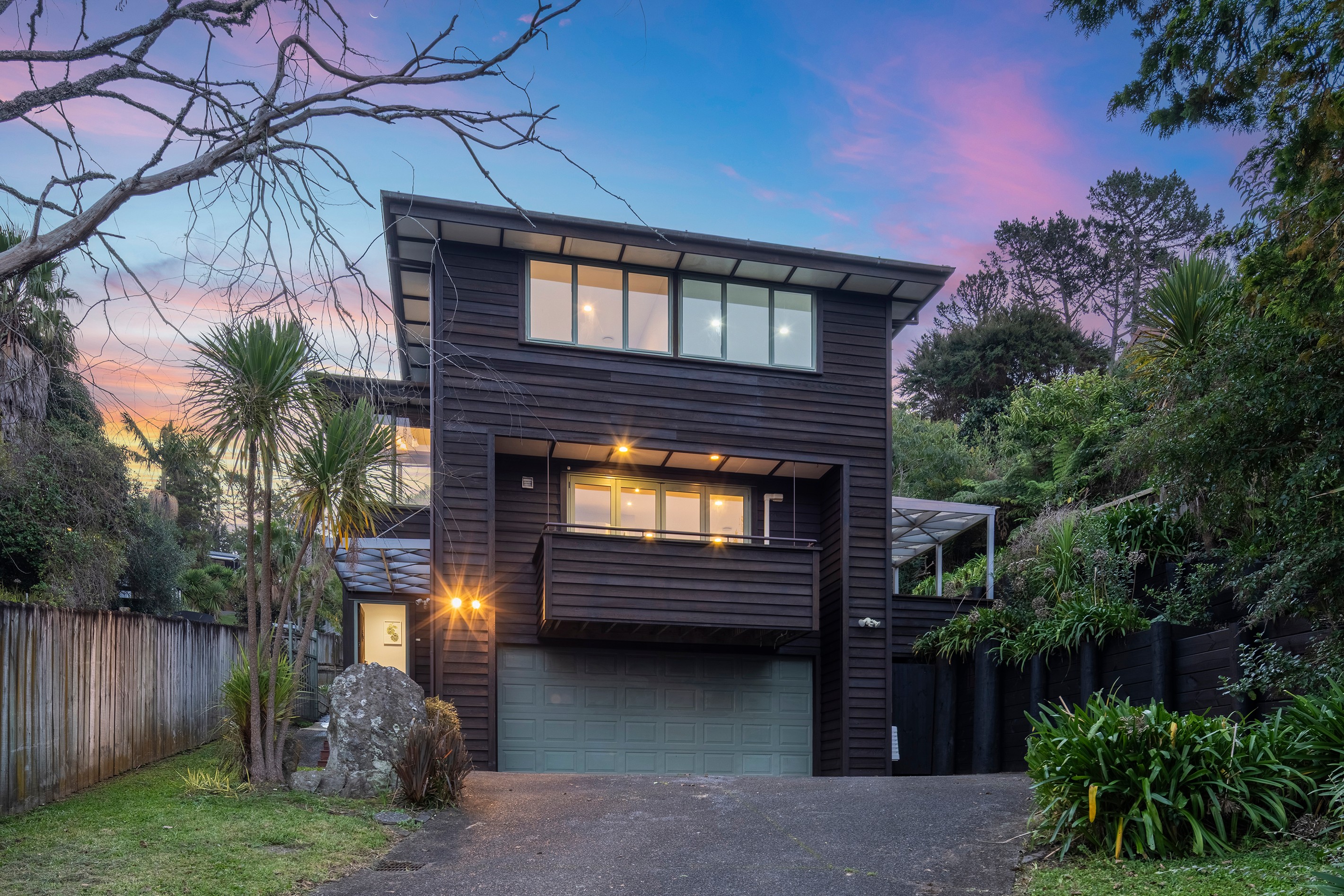 3 Heatherleigh Rise, Northcross, North Shore City