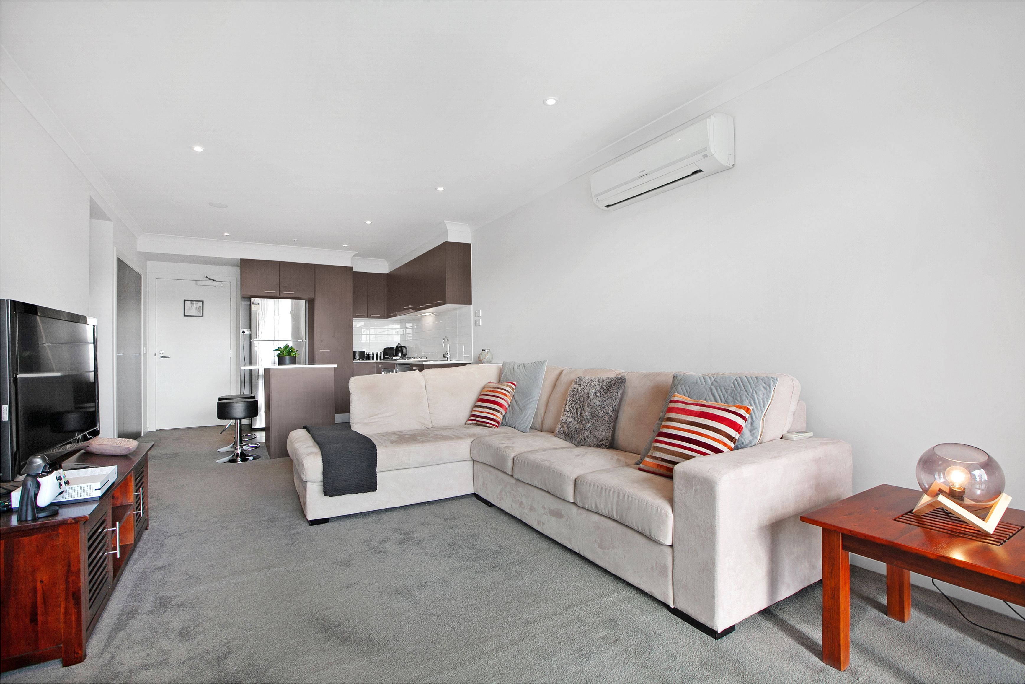 208/40 Bush Boulevard, Mill Park, VIC 3082